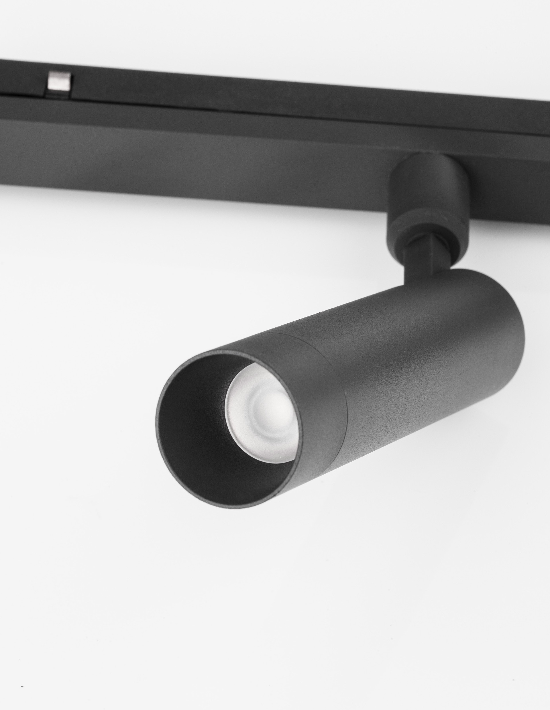 Planet Magnetic B30-10W-A35