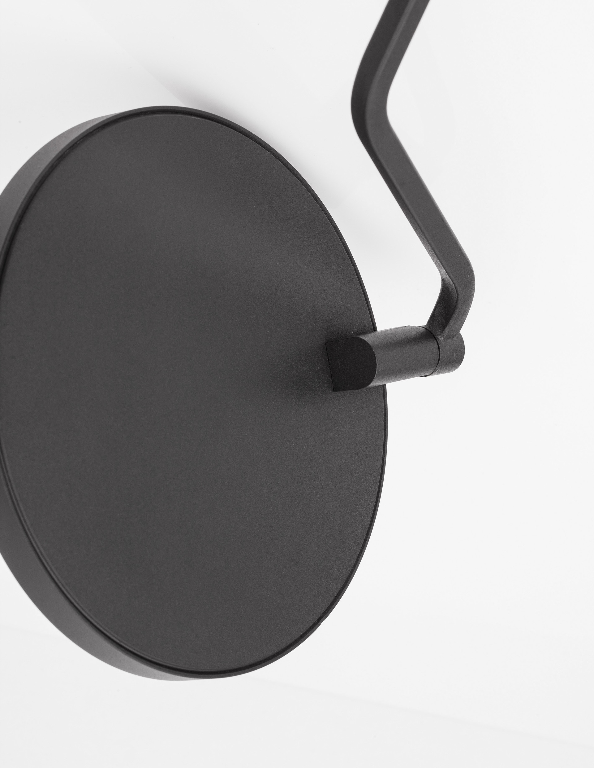 Planet Magnetic B30-15W-Triac-A120-160x261