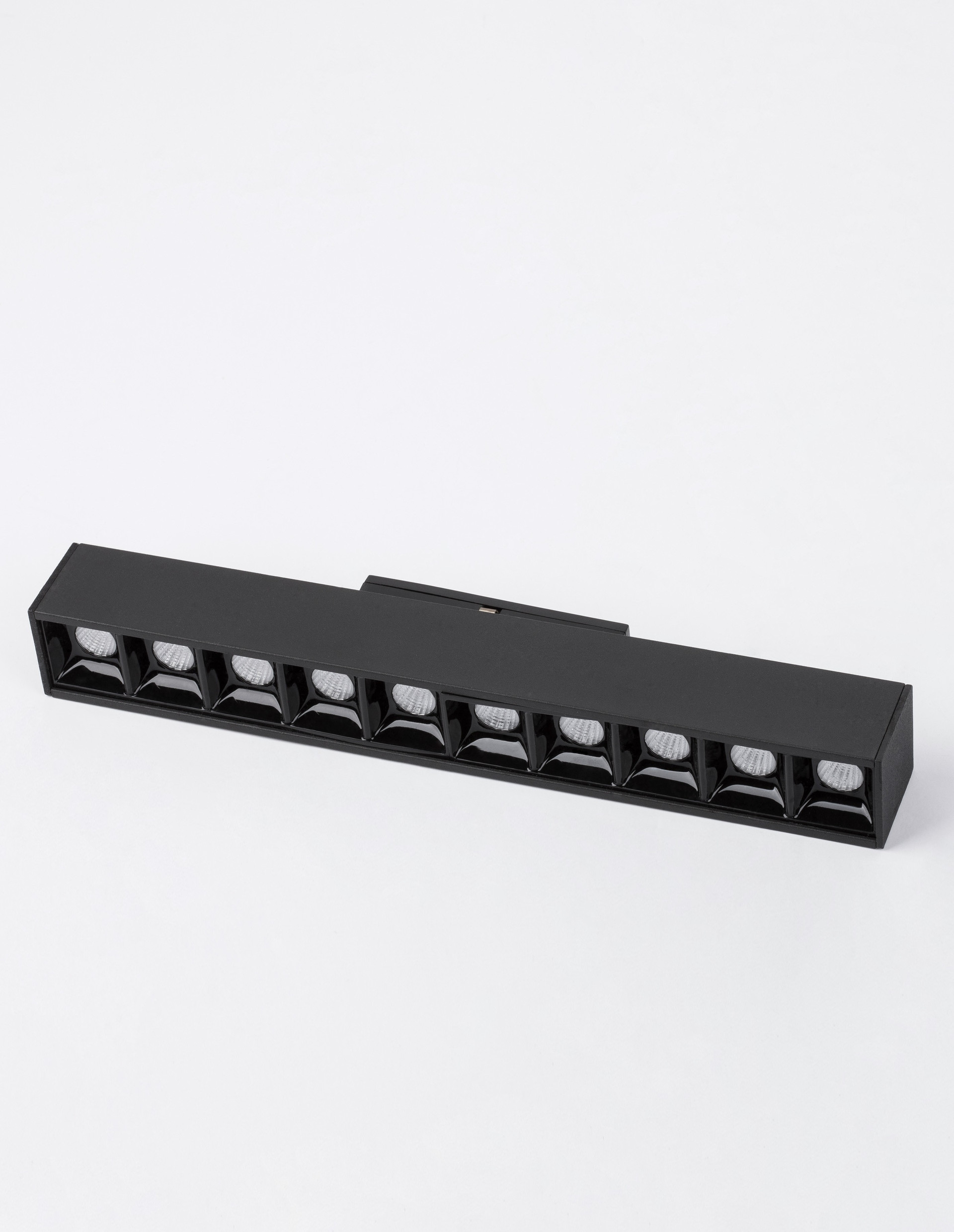 Buxton Magnetic B30-16W-Triac thumbnail