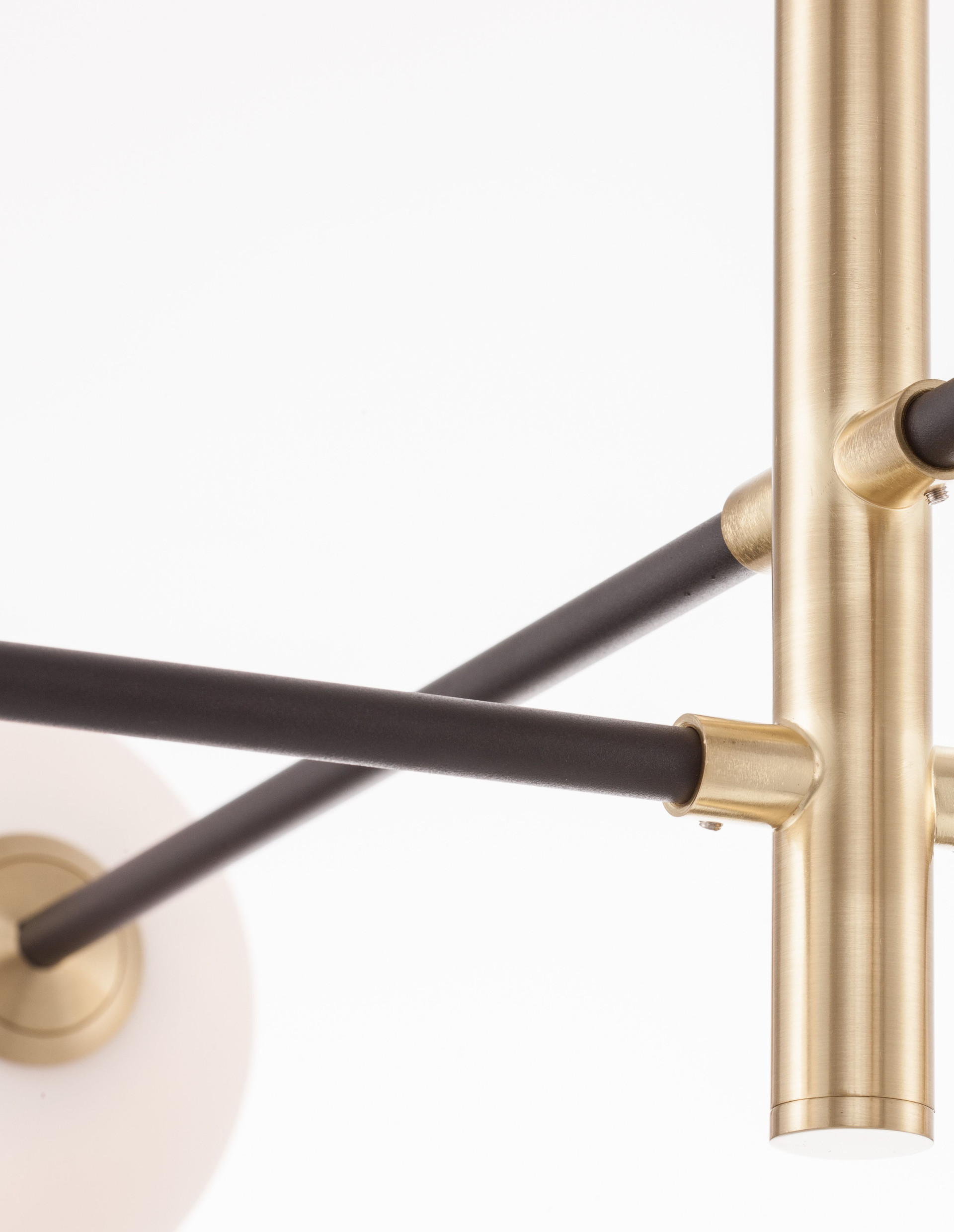 VITRA | L 103 W 85 H 130 cm | 20 W | IP20 | Black/White/Gold | Glass/Metal