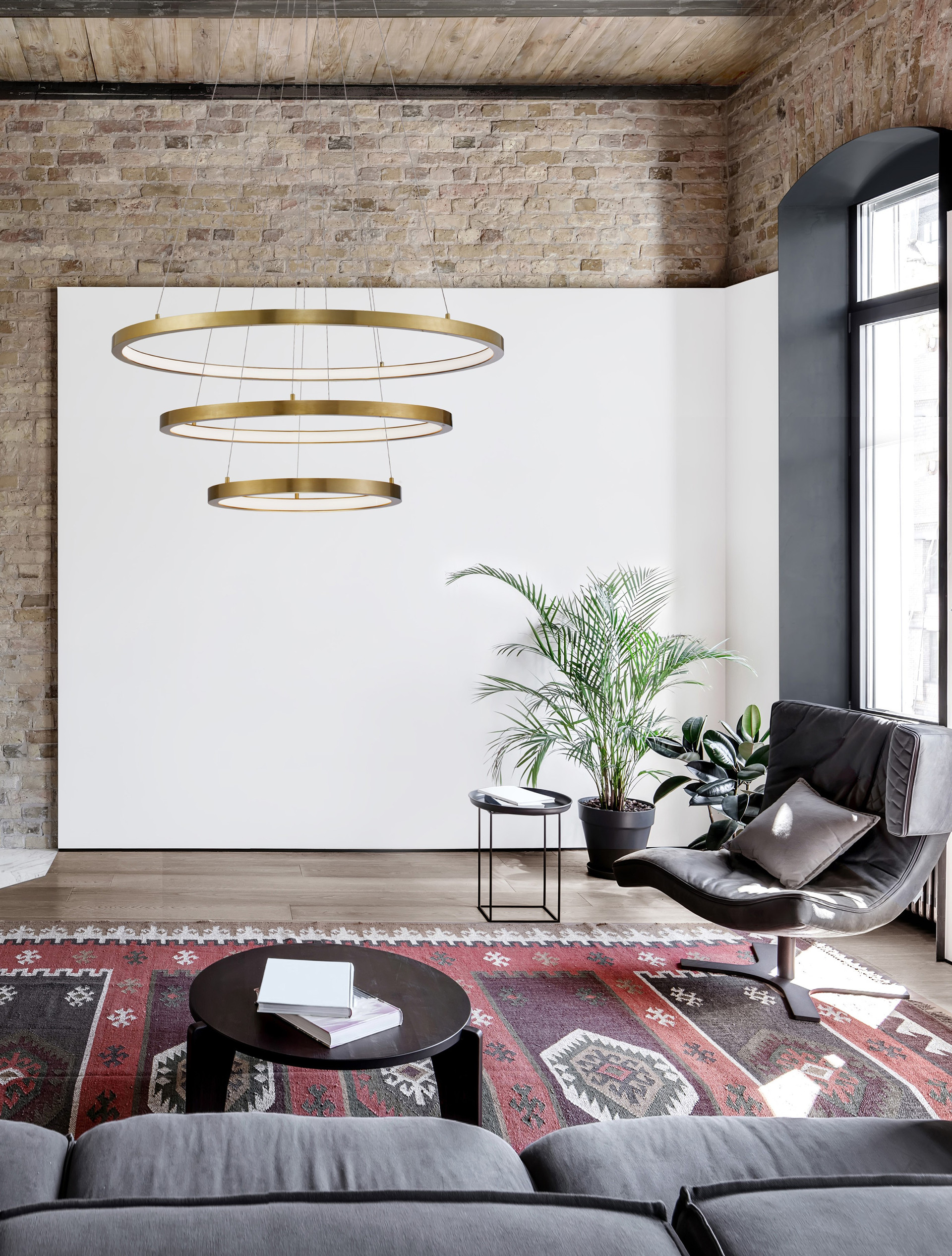 EMPATIA | H 150 D 80 cm | 108 W | 3000 K | 7560 lm | IP20 | Gold | Aluminum/Acrylic