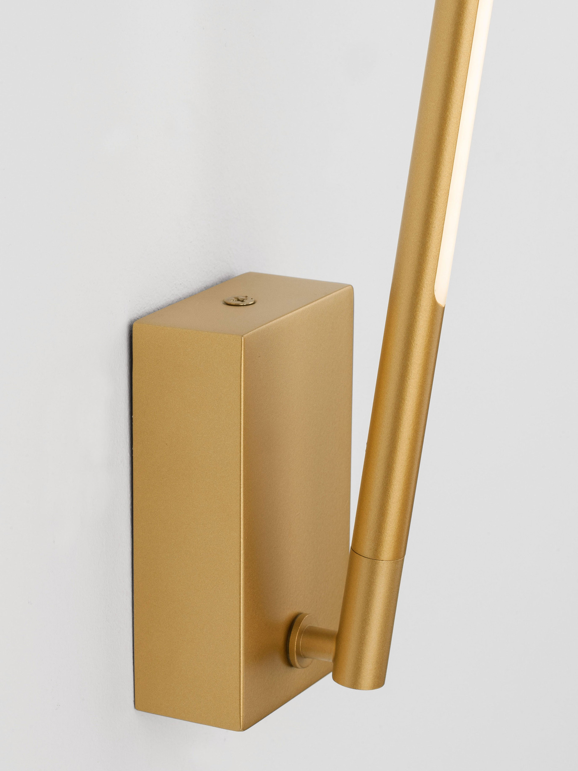 RACCIO | L 6 W 10 H 37 cm | 6 W | 3000 K | 280 lm | IP20 | Gold | Metal/Acrylic