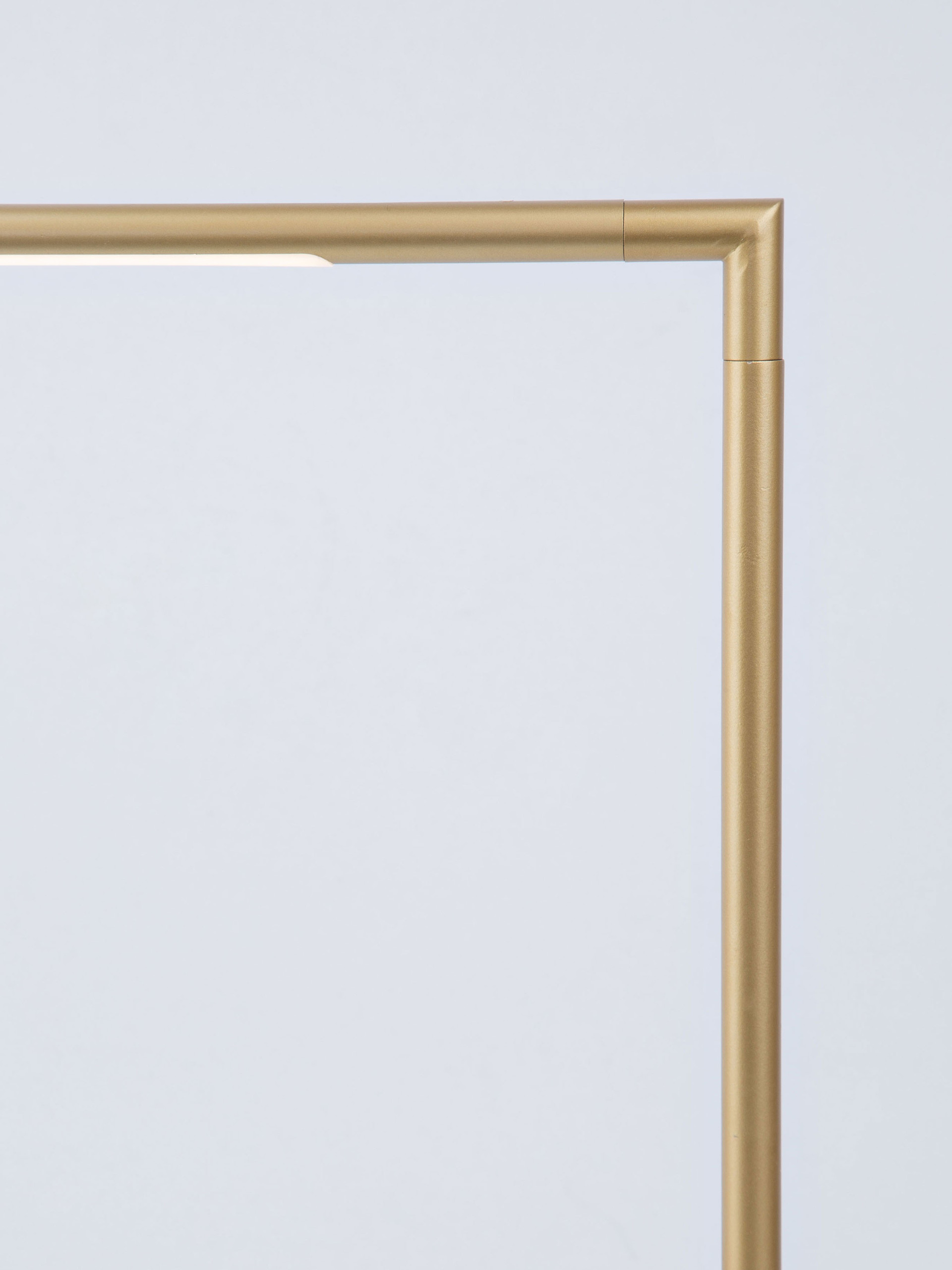 RACCIO | L 36.5 W 12 H 40 cm | 5 W | 3000 K | 377 lm | IP20 | Gold | Metal/Acrylic