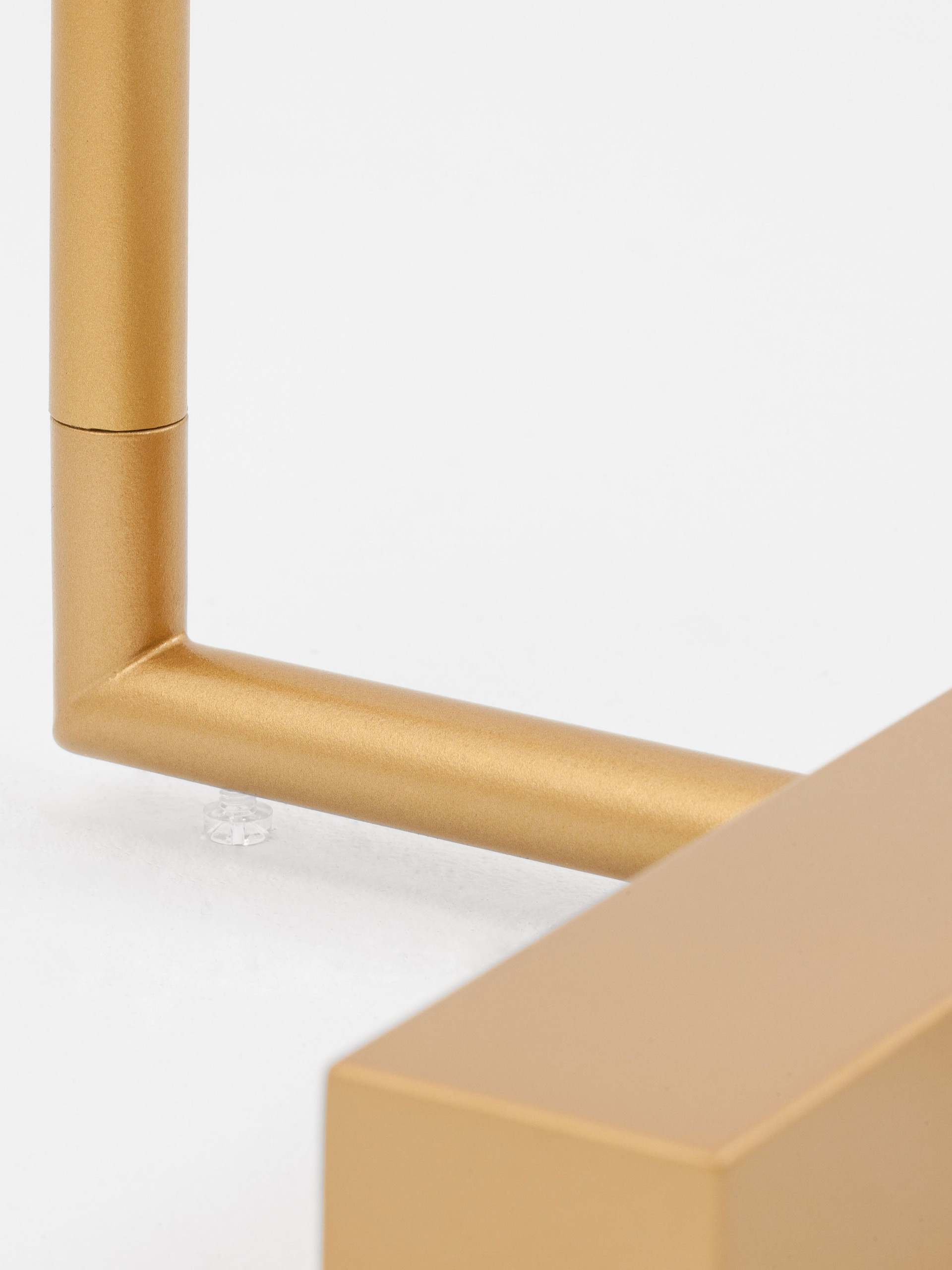 RACCIO | L 18 W 18 H 140 cm | 19 W | 3000 K | 891 lm | IP20 | Gold | Metal/Acrylic