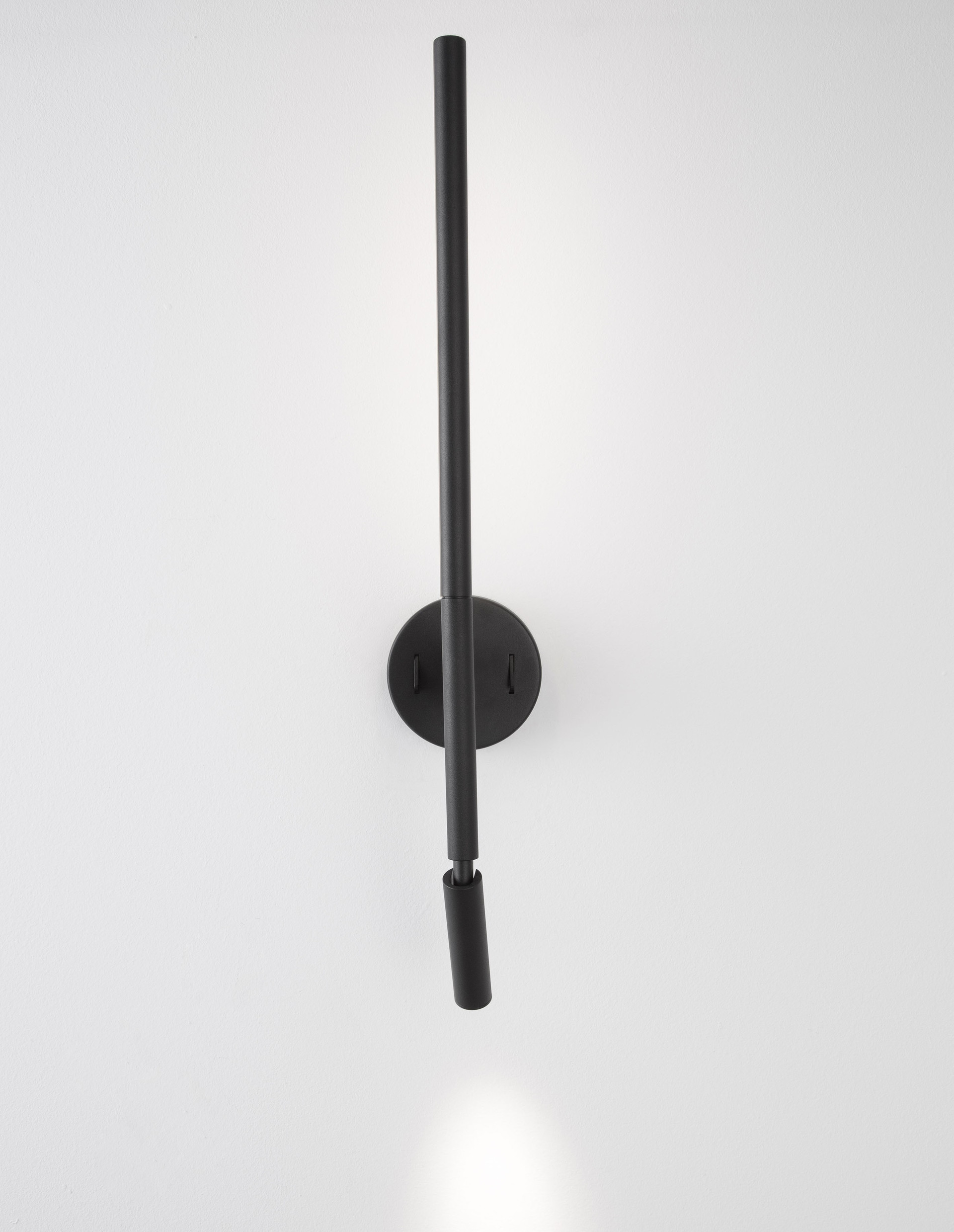 HANDY | L 10.5 W 14 H 55 cm | 9 W | 3000 K | 510 lm | IP20 | Black | Aluminum/Acrylic