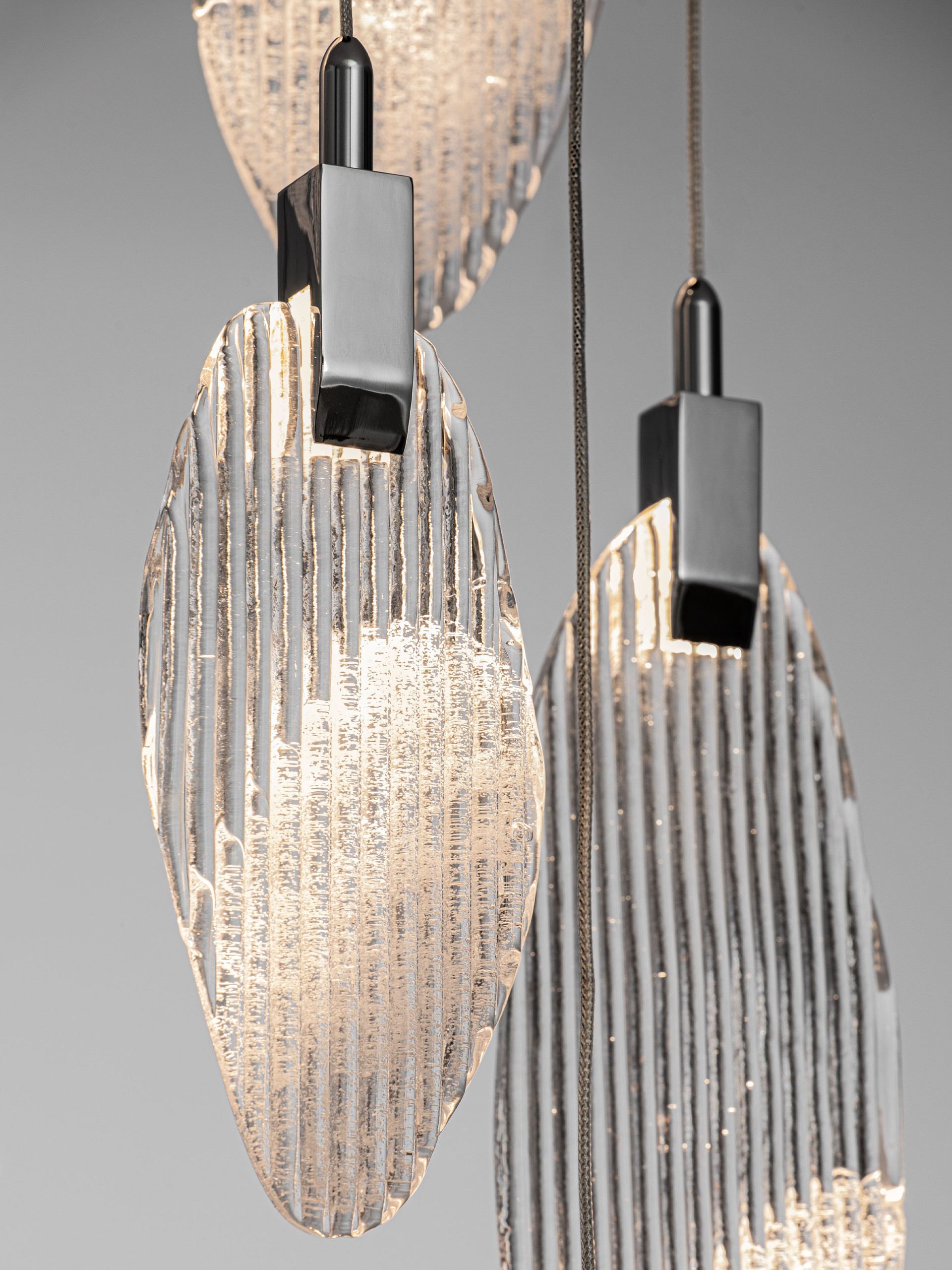 SERIQ | H 200 D 40 cm | 14 W | 3000 K | 412 lm | IP20 | Chrome | Steel/Glass