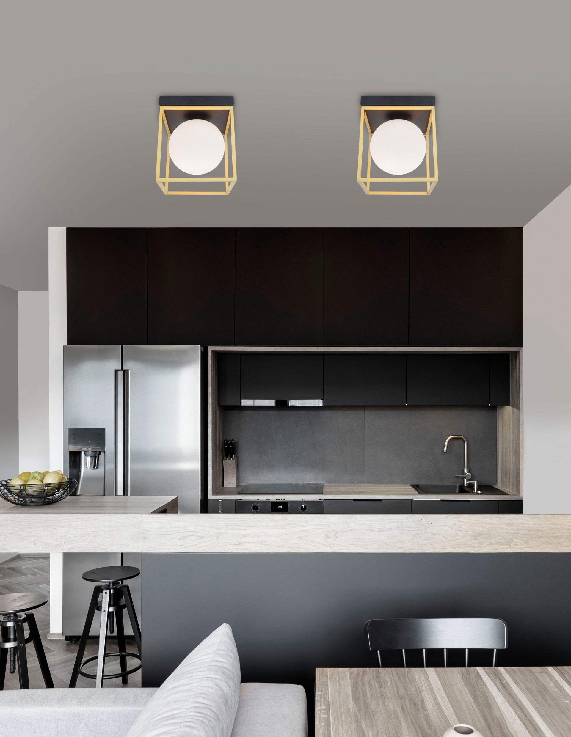 JULIET | L 18.5 W 18.5 H 20 cm | 5 W | IP20 | Black/White/Brass | Glass/Metal