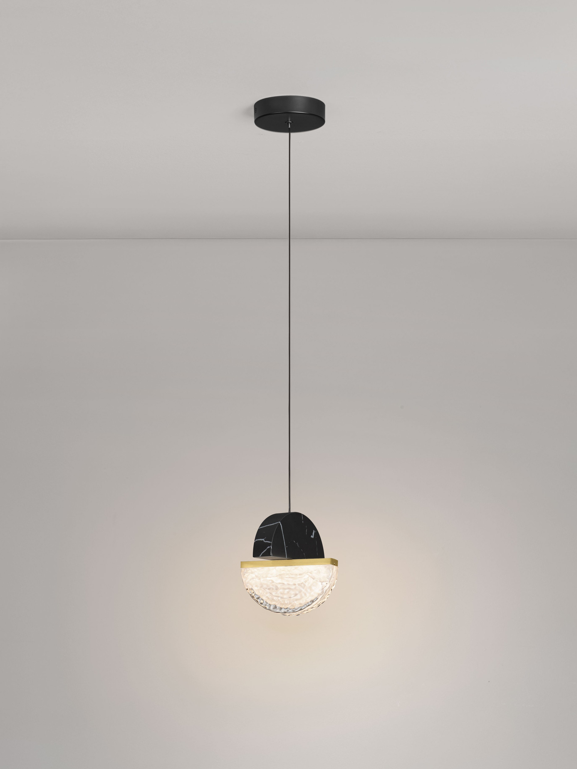 DORIN | H 200 D 16 cm | 7 W | 2700 K | 408 lm | IP20 | Black/White/Gold | Glass/Aluminum/Metal/Artificial Marble