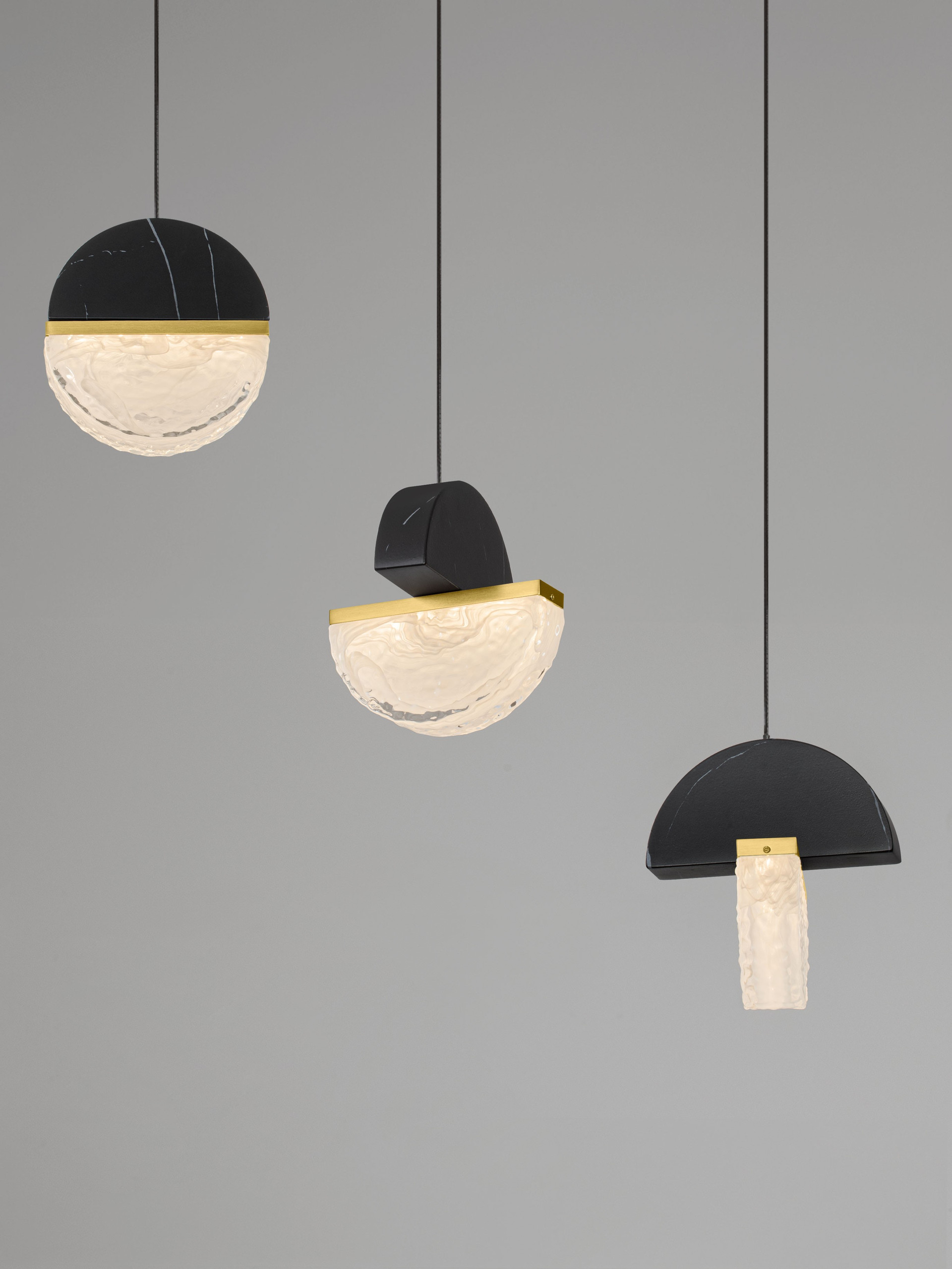 DORIN | L 104 W 16 H 150 cm | 30 W | 3000 K | 2168 lm | IP20 | Black/White/Gold | Glass/Aluminum/Metal/Artificial Marble