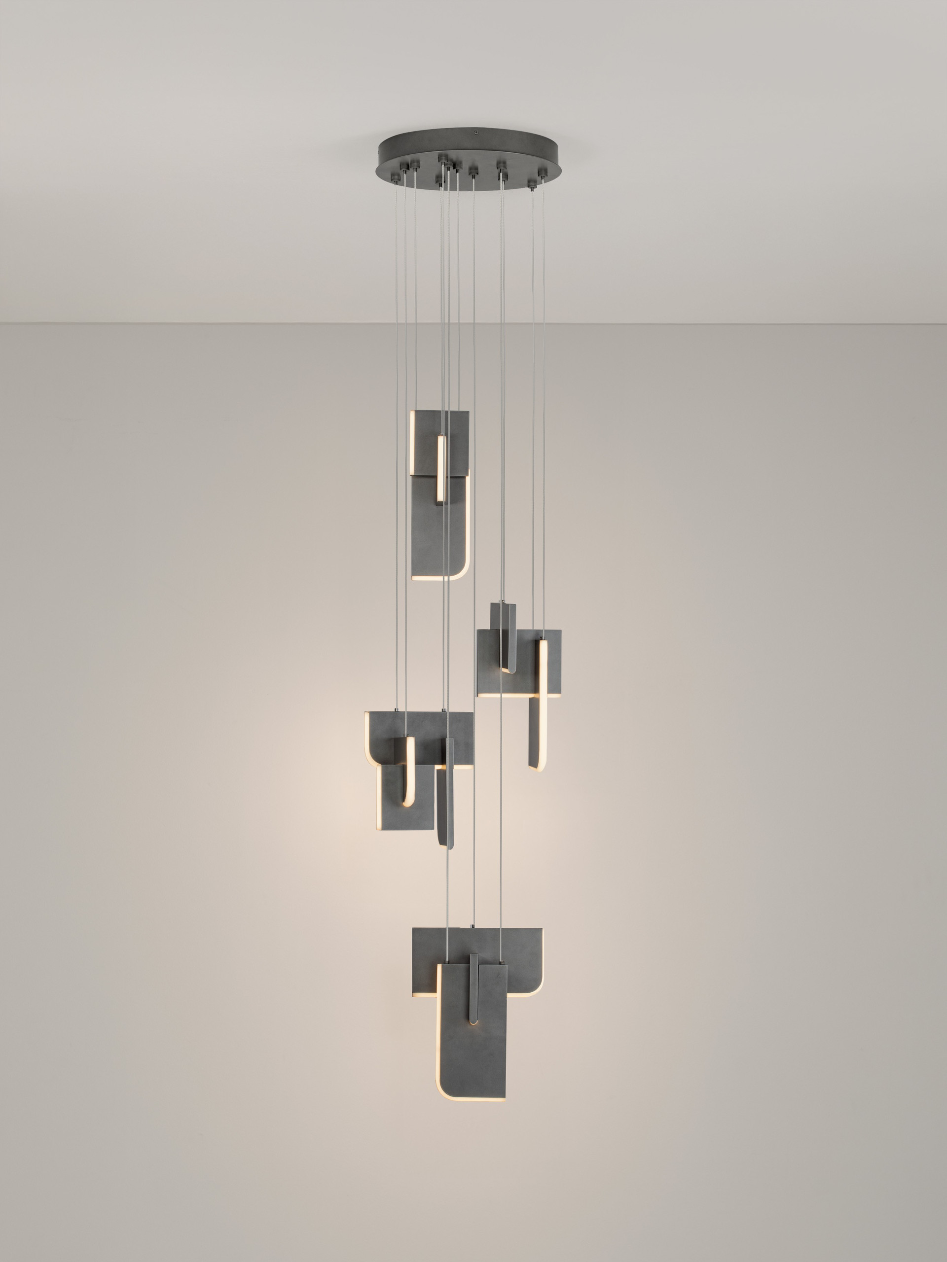 TOTEM | H 200 D 35 cm | 52 W | 3000 K | 2002 lm | IP20 | Anthracite | Metal/Acrylic