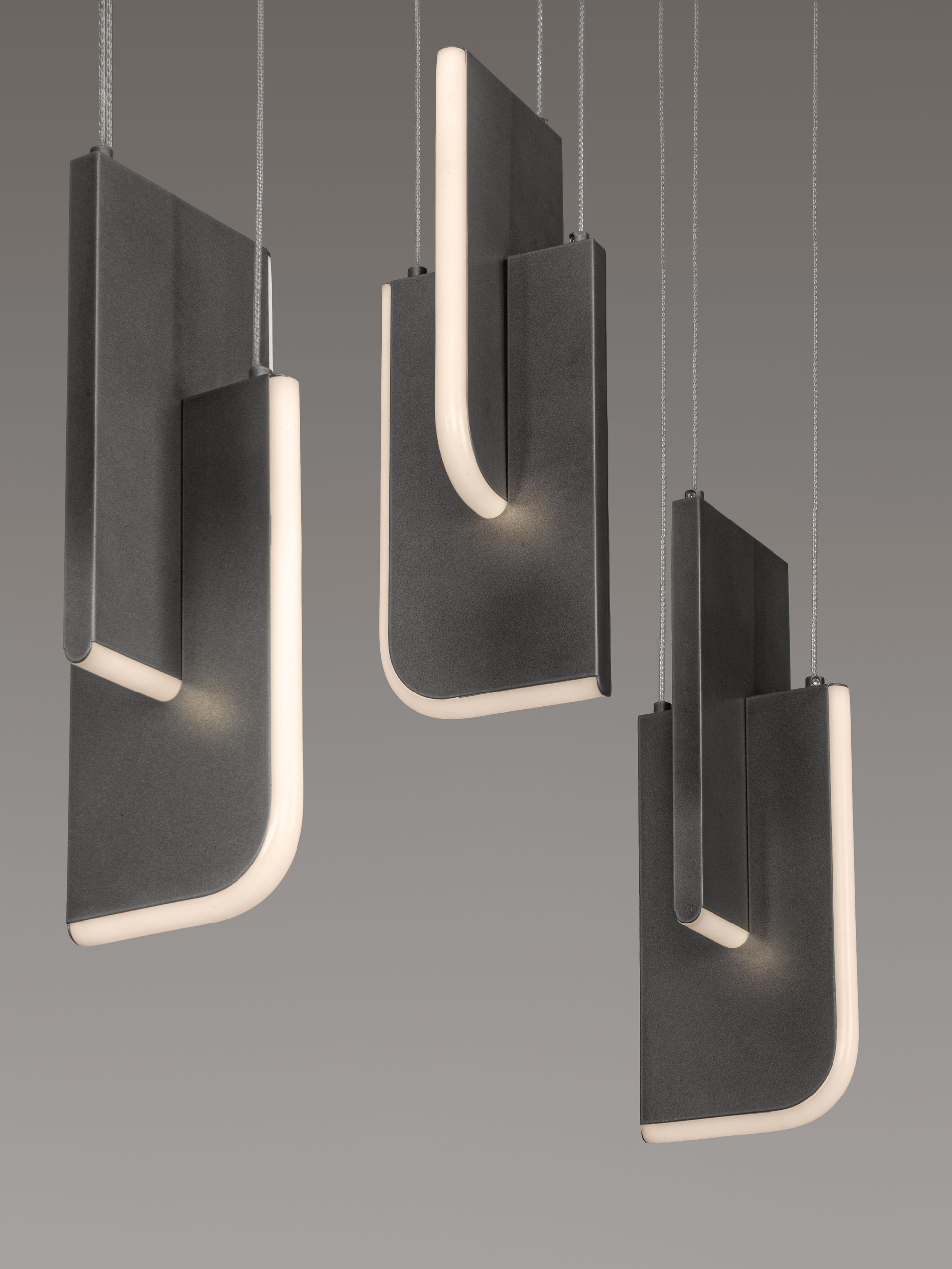 TOTEM | L 96 W 14 H 150 cm | 36 W | 3000 K | 1676 lm | IP20 | Anthracite | Metal/Acrylic