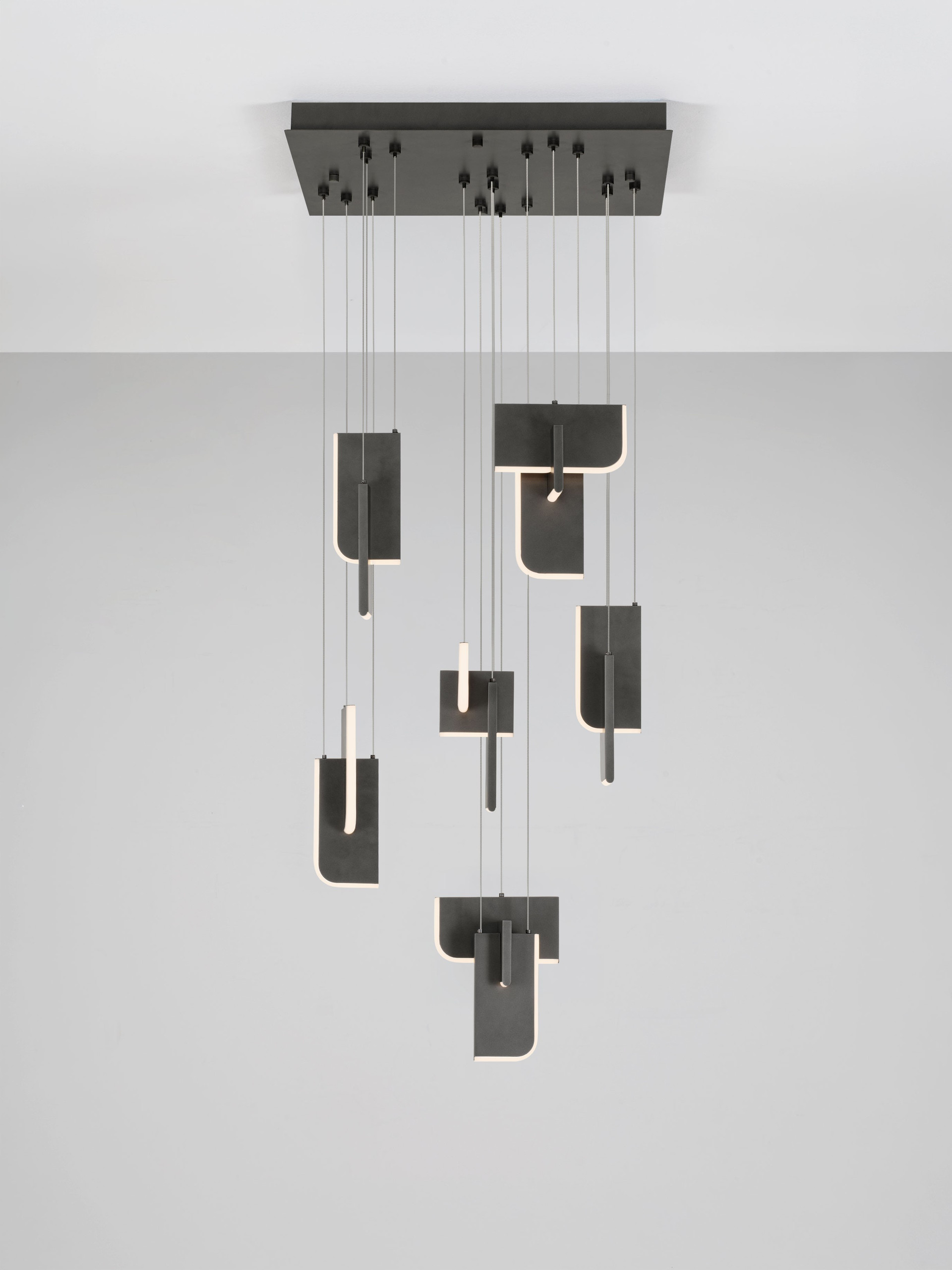 TOTEM | L 60 W 60 H 120 cm | 89 W | 3000 K | 1838 lm | IP20 | Anthracite | Metal/Acrylic