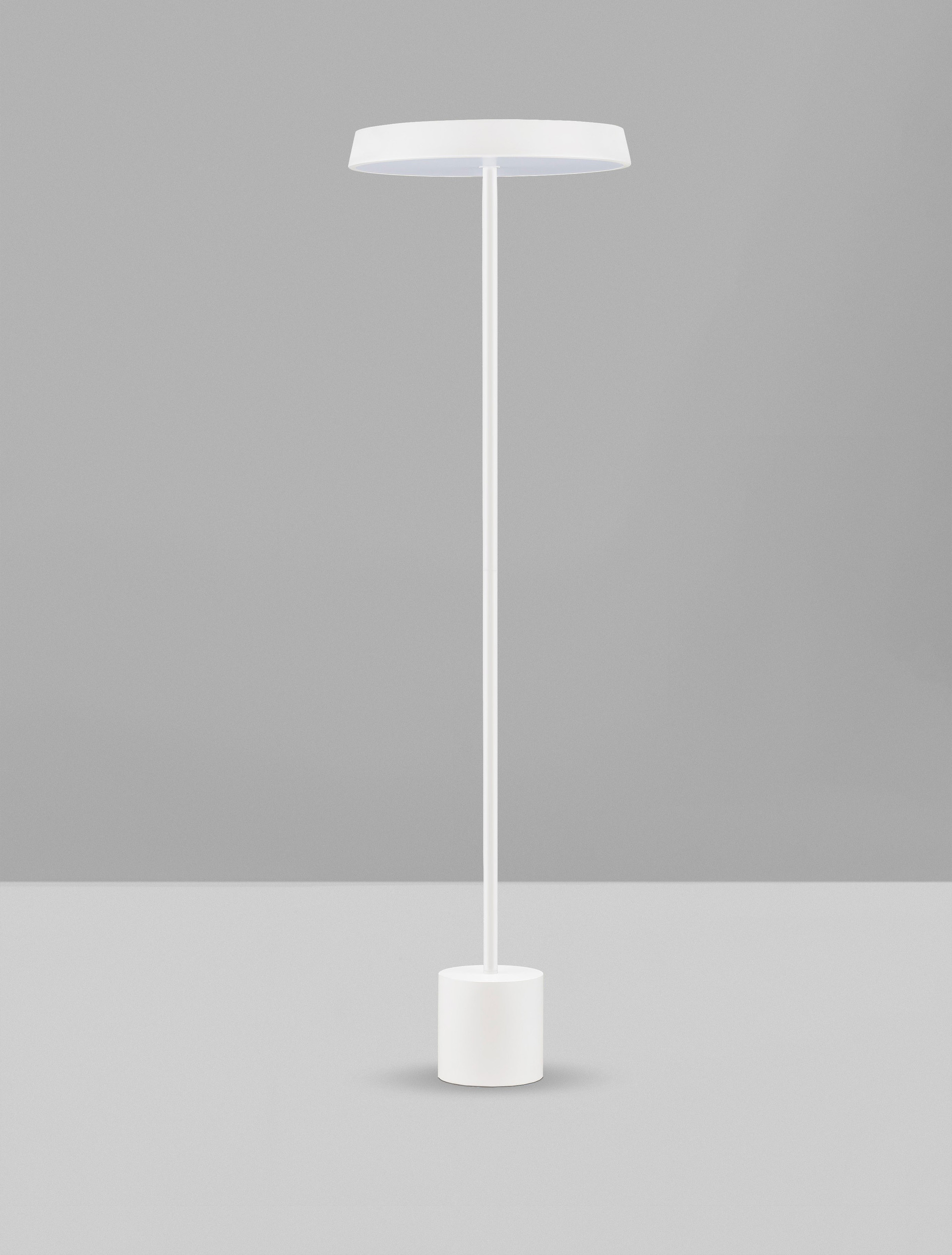 VETRO | H 136 D 40 cm | 33 W | 3000 K | 2666 lm | IP20 | White | Aluminum/Acrylic