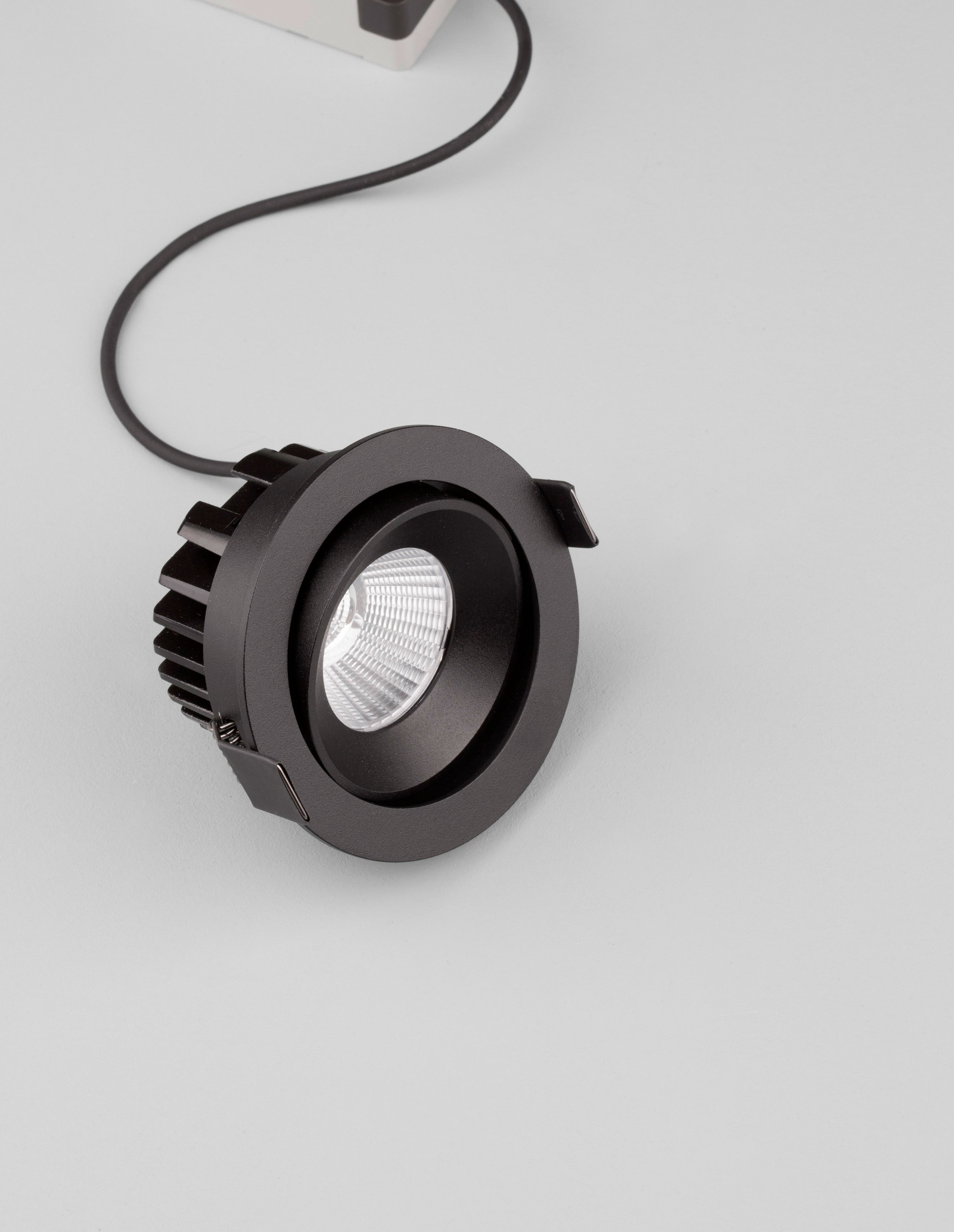 Blade B30-12W-RC-D9 thumbnail