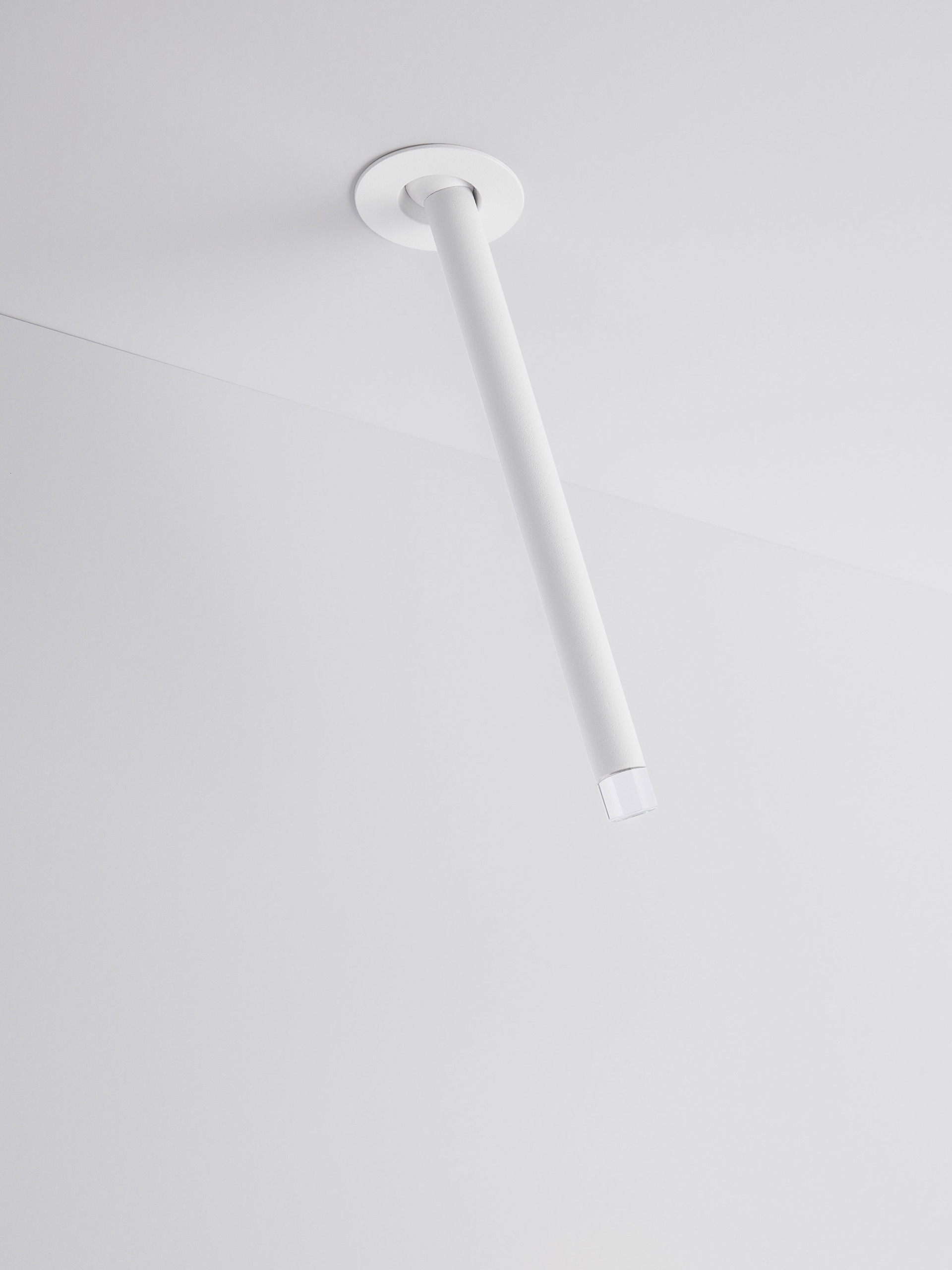 STILVI | H 24 D 5 cm | 4 W | 3000 K | 177 lm | IP20 | Bianco | Alluminio