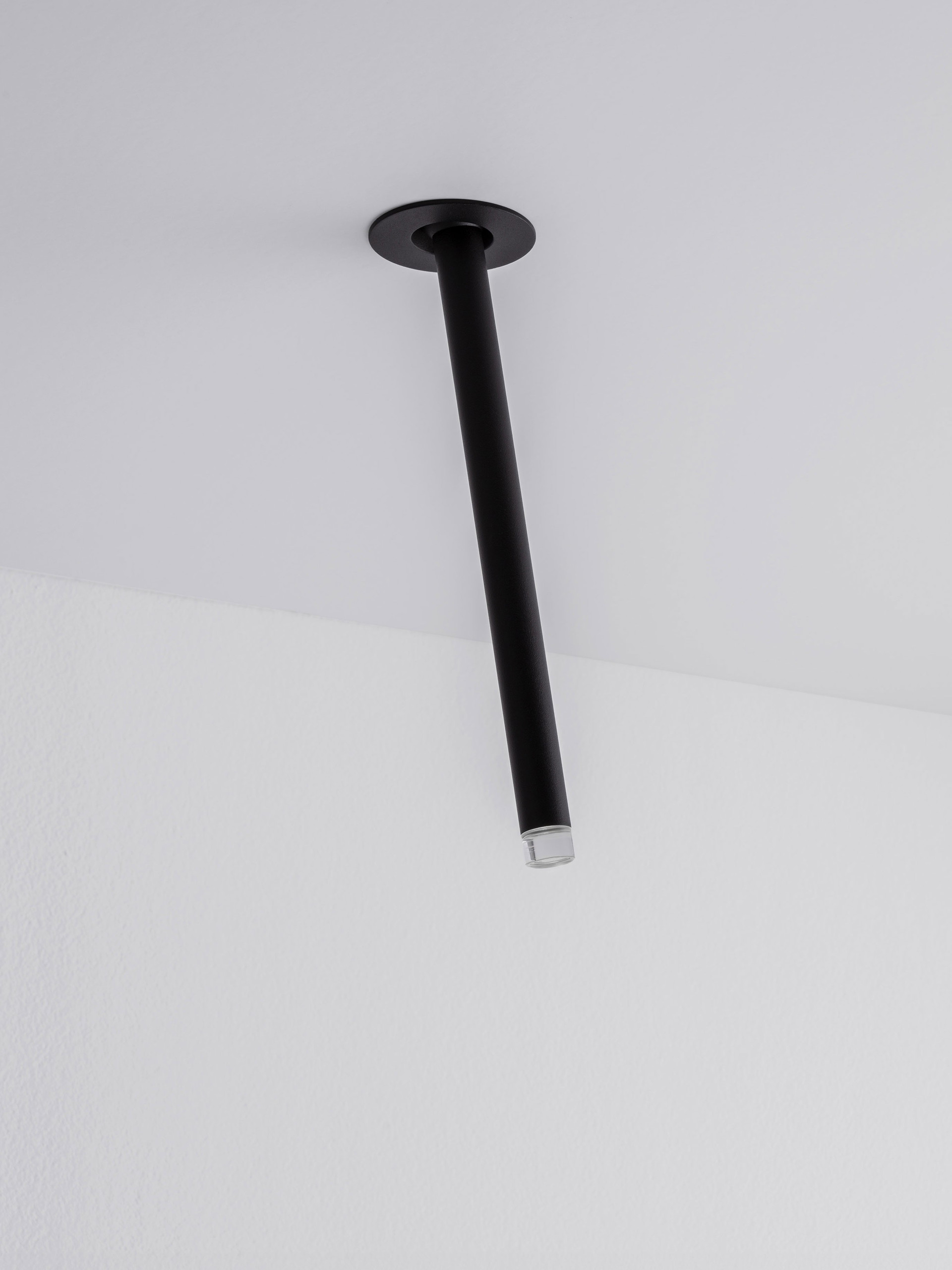 STILVI | H 24 D 5 cm | 4 W | 3000 K | 177 lm | IP20 | Black | Aluminum