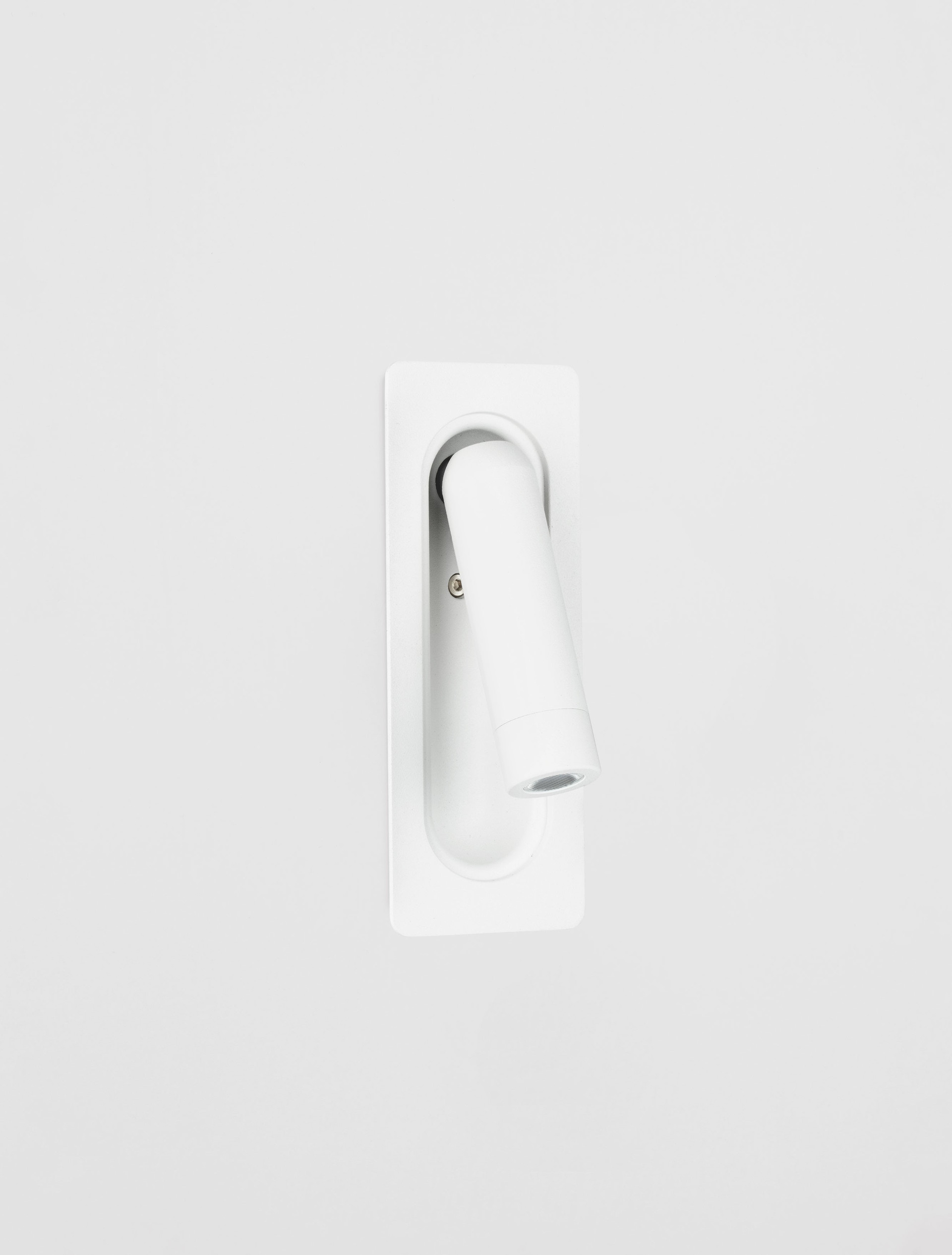 INLITE | L 6.8 W 6 H 16.8 cm | 3 W | 3000 K | 166 lm | IP20 | White | Aluminum