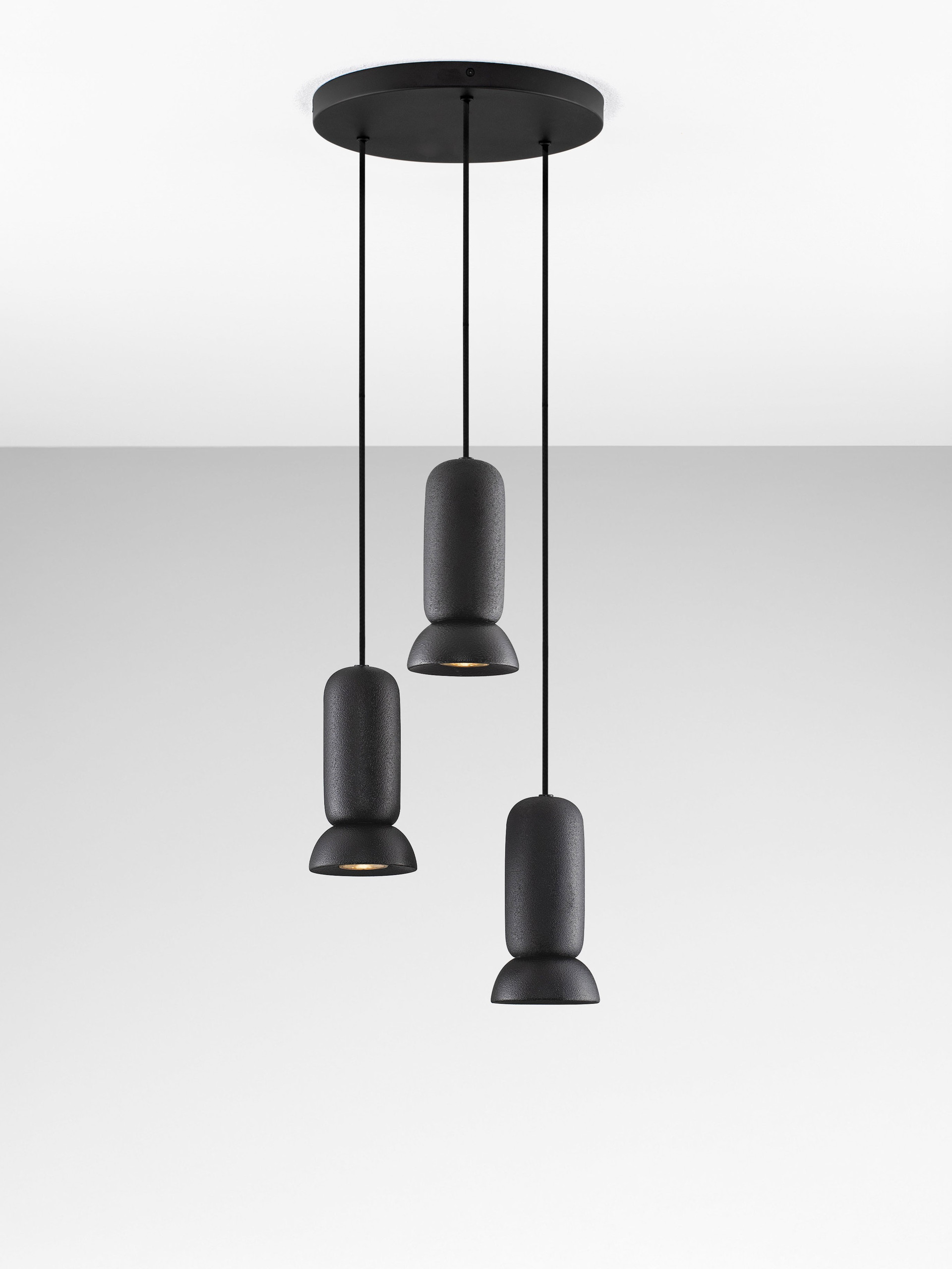 PARLO | H 203 D 33 cm | 30 W | IP20 | Nero | Acciaio/Ceramica