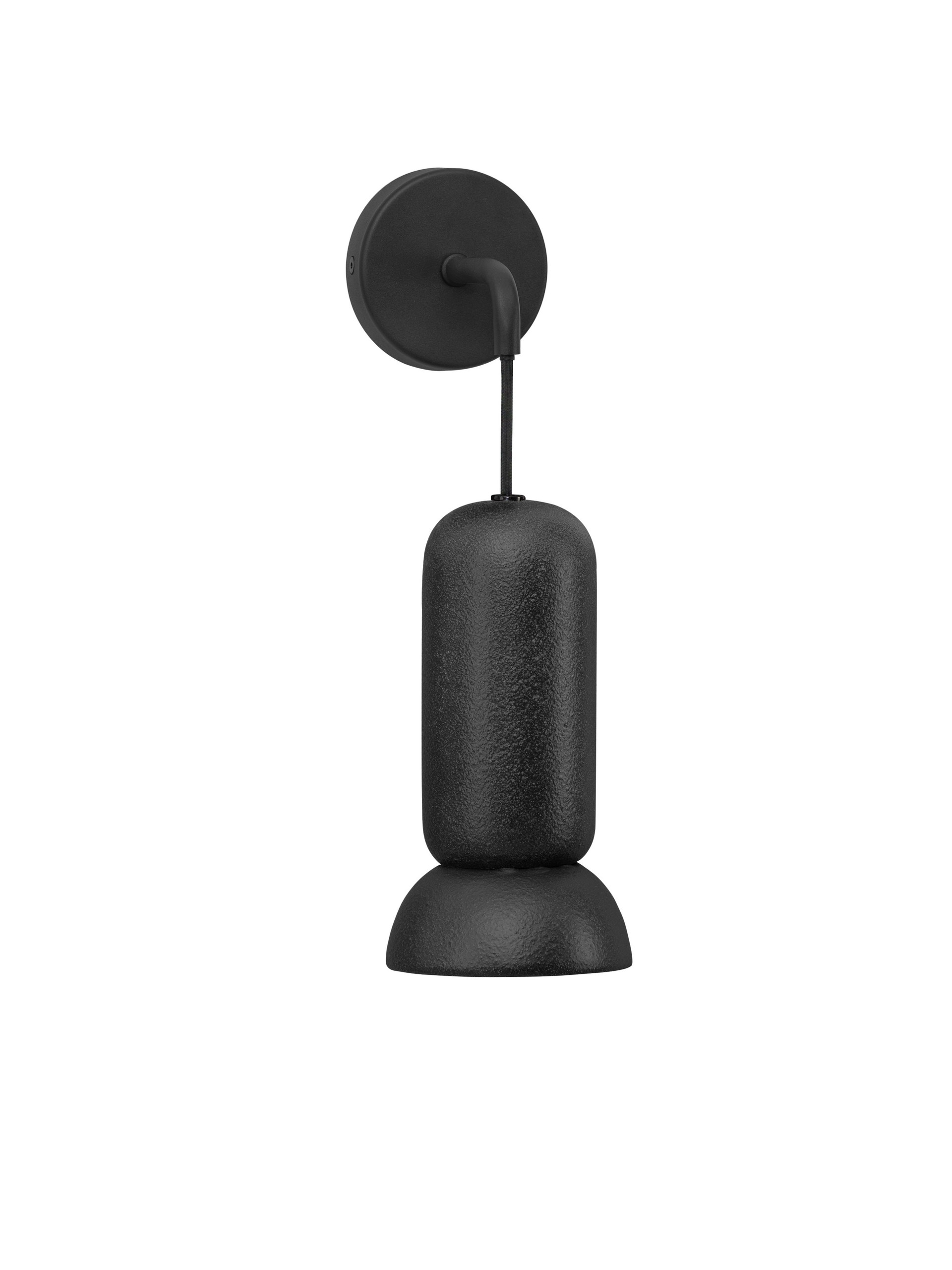 PARLO | W 15 H 36 D 11 cm | 10 W | IP20 | Black | Steel/Ceramic