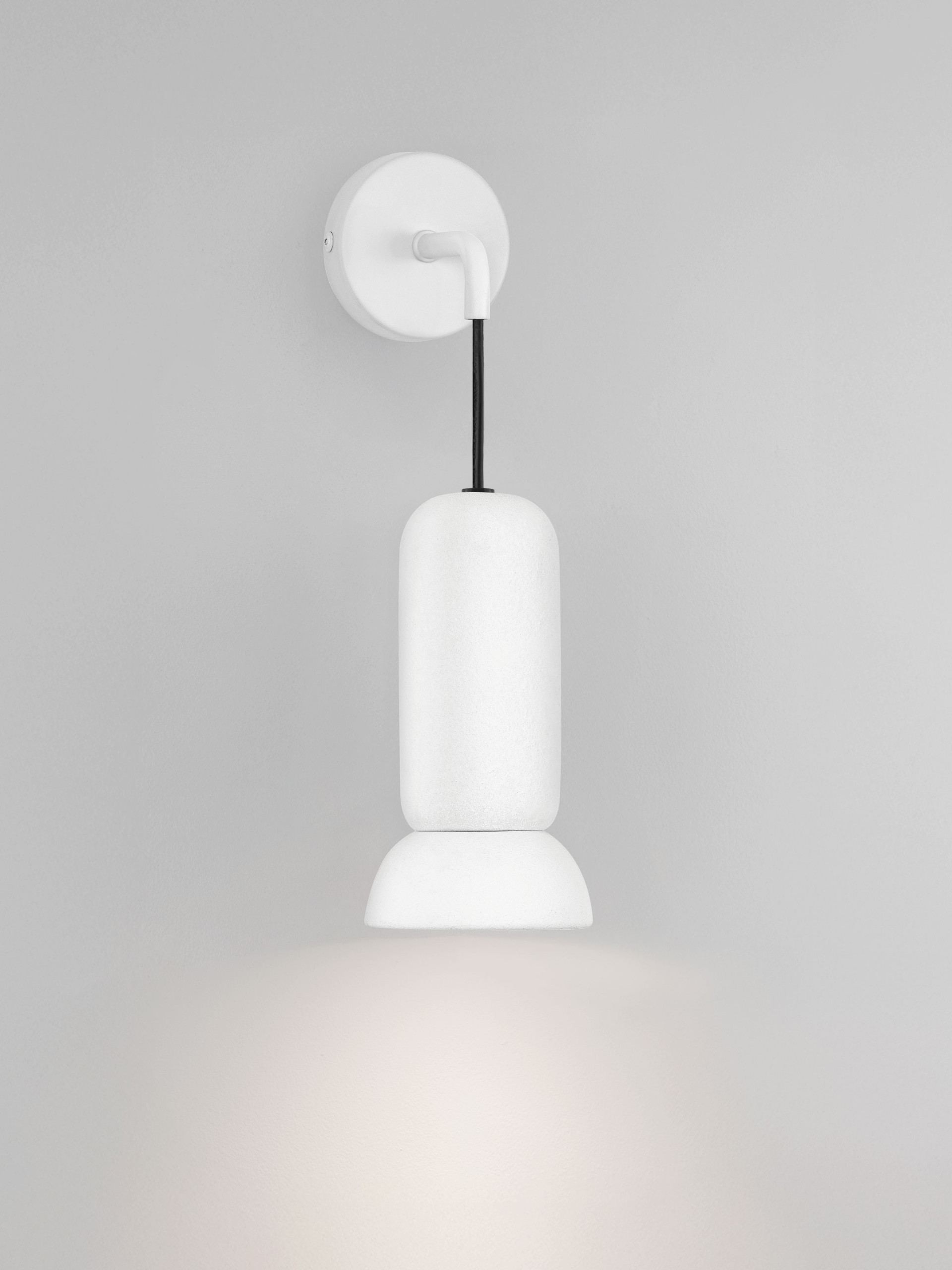 PARLO | W 15 H 36 D 11 cm | 10 W | IP20 | Bianco | Acciaio/Ceramica