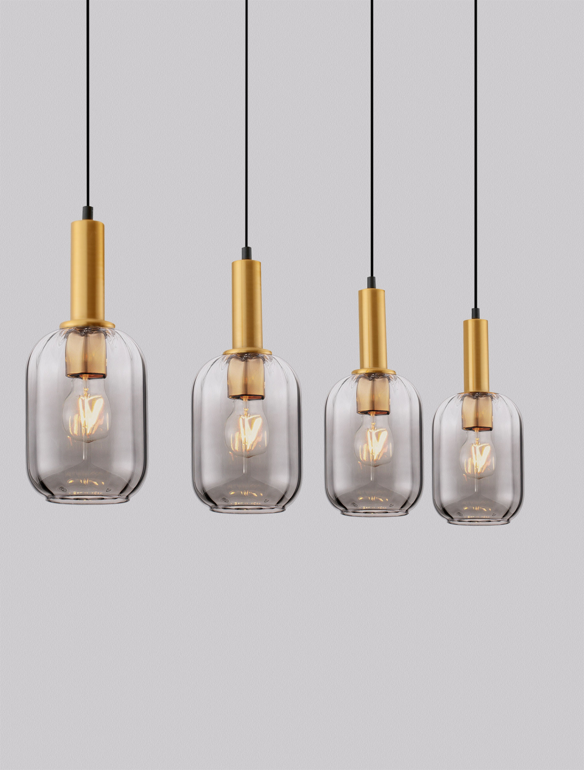 MAHO | L 107 W 14 H 150 cm | 48 W | IP20 | Messing/Smokey | Glas/Metall