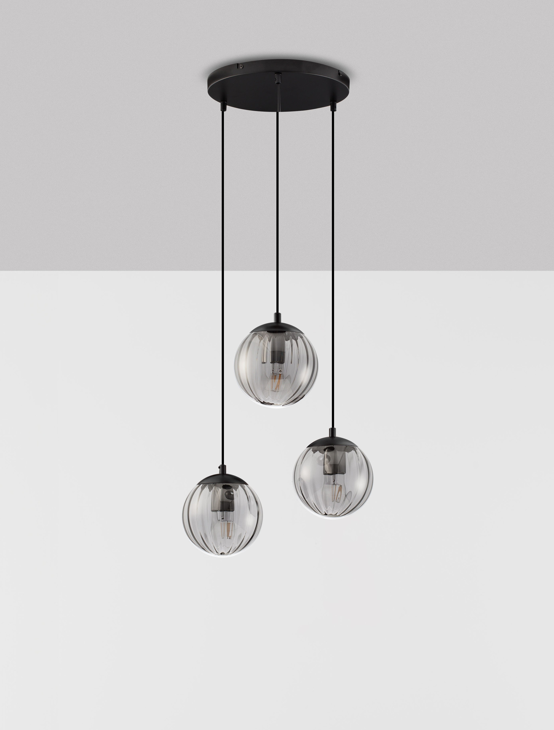 ABBACUS | H 150 D 44 cm | 36 W | IP20 | Black | Glass/Metal