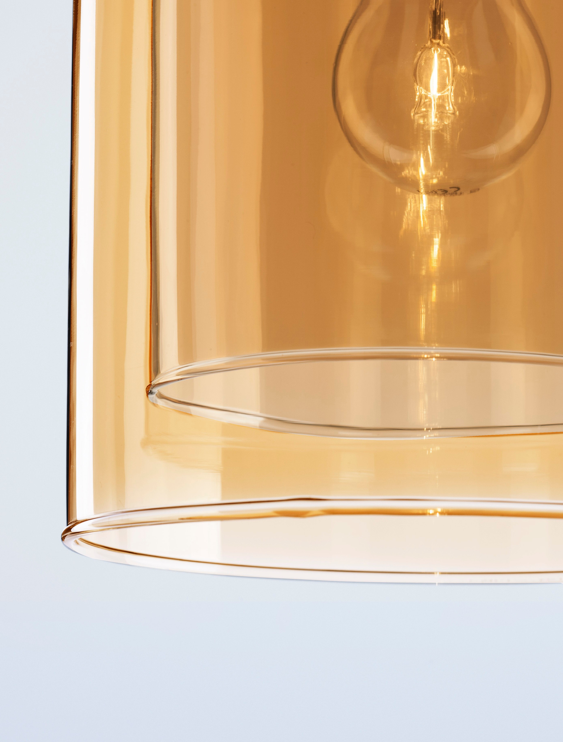 VELOR | H 240 D 18 cm | 12 W | IP20 | Amber | Glass/Metal