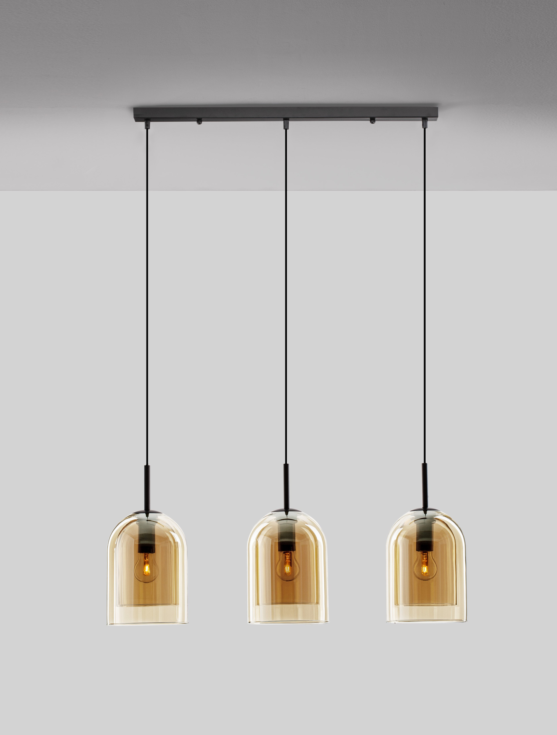 VELOR | L 70 W 18 H 158 cm | 36 W | IP20 | Amber | Glass/Metal