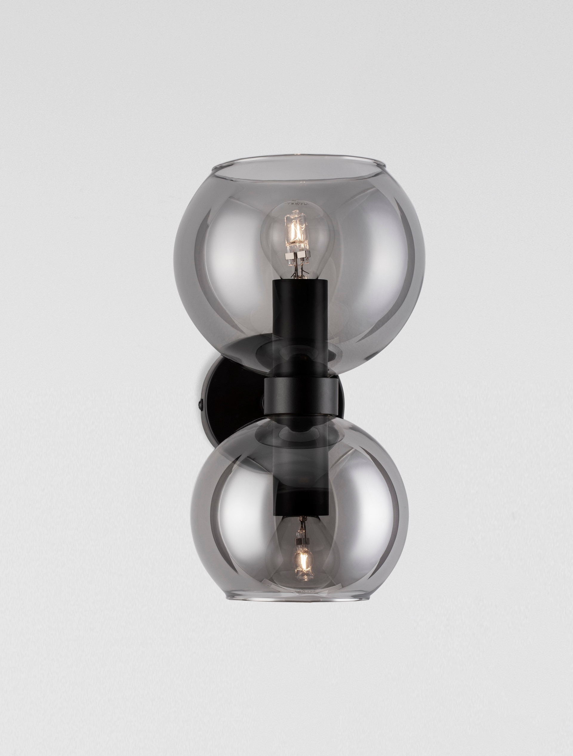 PALMER | L 15 W 18.5 H 25.5 cm | 10 W | IP20 | Black | Glass/Metal