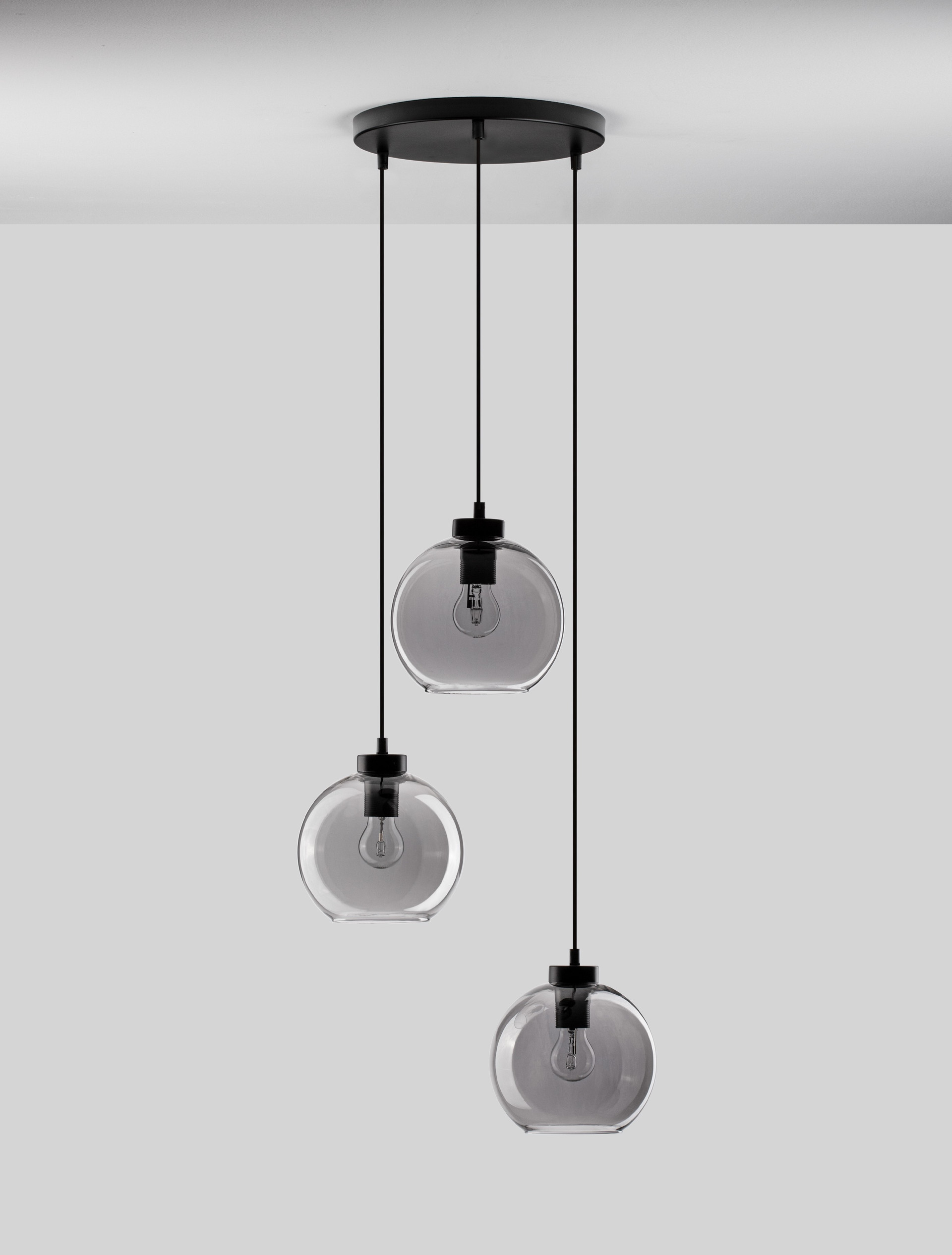 PALMER | H 145 D 30 cm | 36 W | IP20 | Black | Glass/Metal