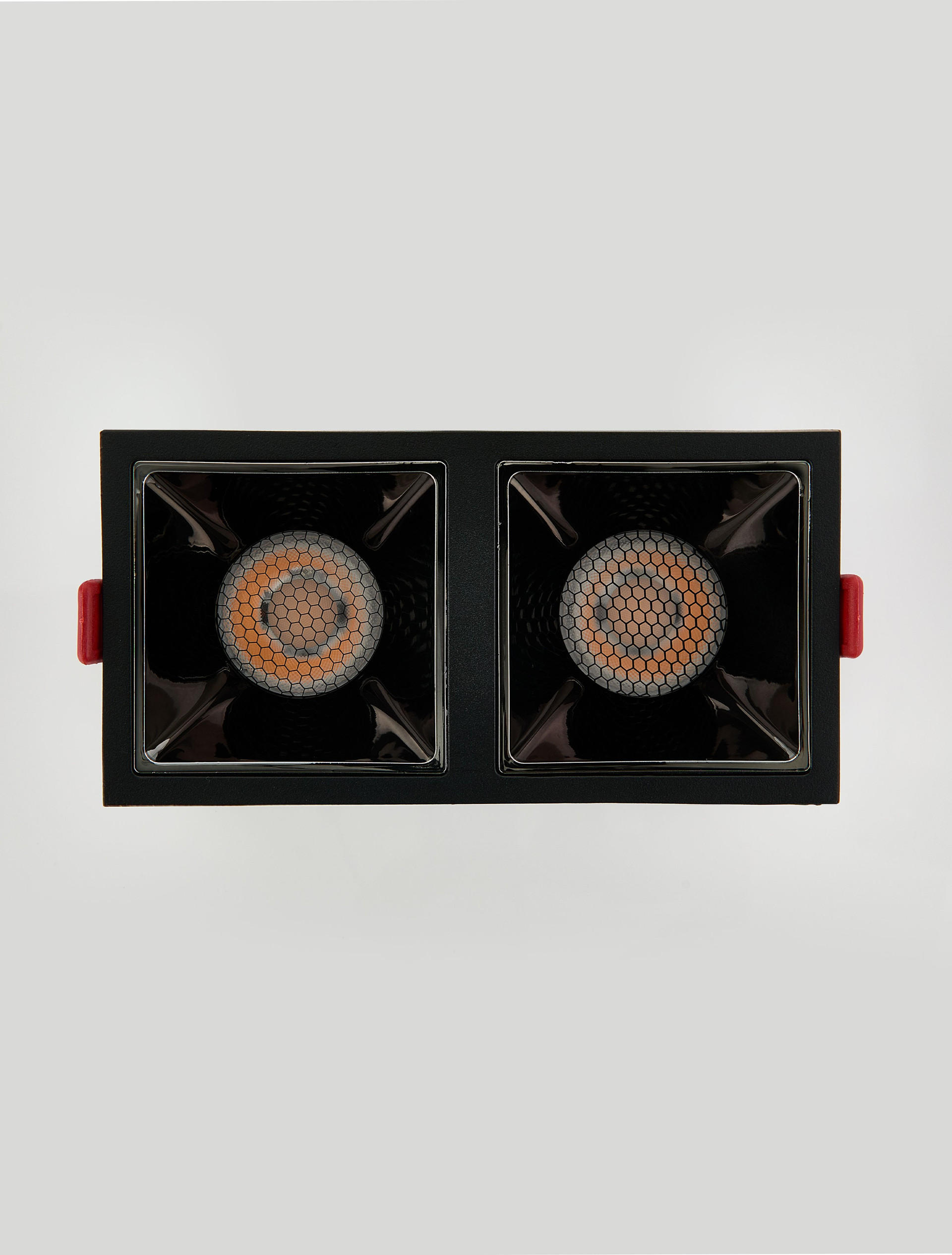 Helio B30-24W-RC-D16.7-Sq thumbnail
