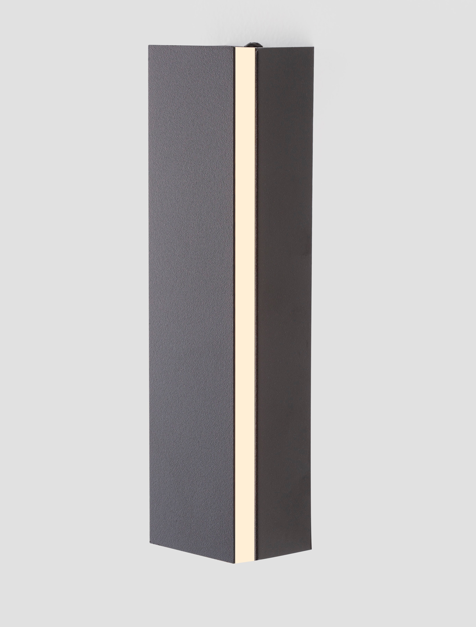 COLBY | L 20 W 4.2 H 5 cm | 12 W | 3000 K | 600 lm | IP20 | Schwarz | Aluminium/Acryl