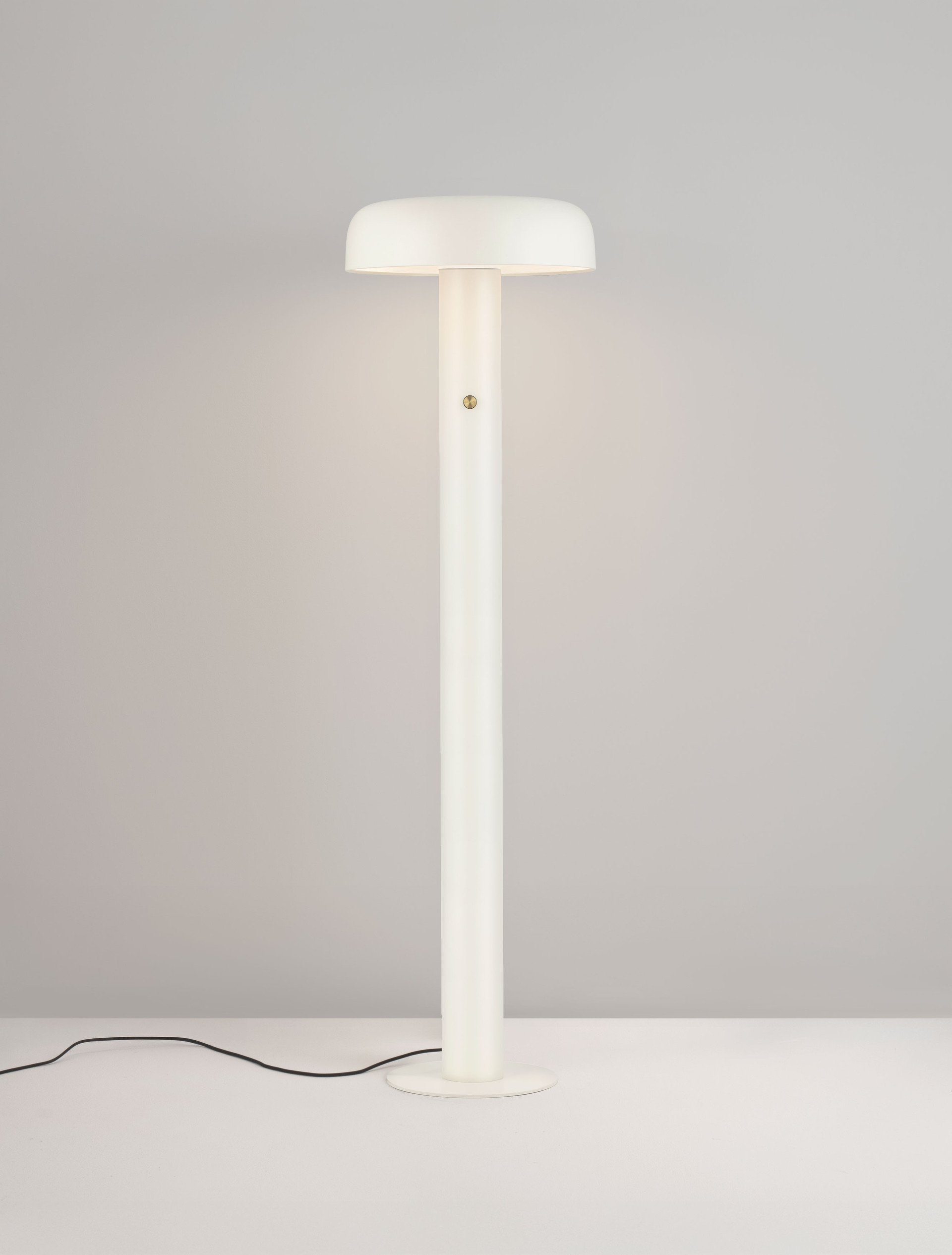 NOELIA | H 142 D 40 cm | 28 W | 3000 K | 1288 lm | IP20 | White | Steel/Aluminum/Acrylic