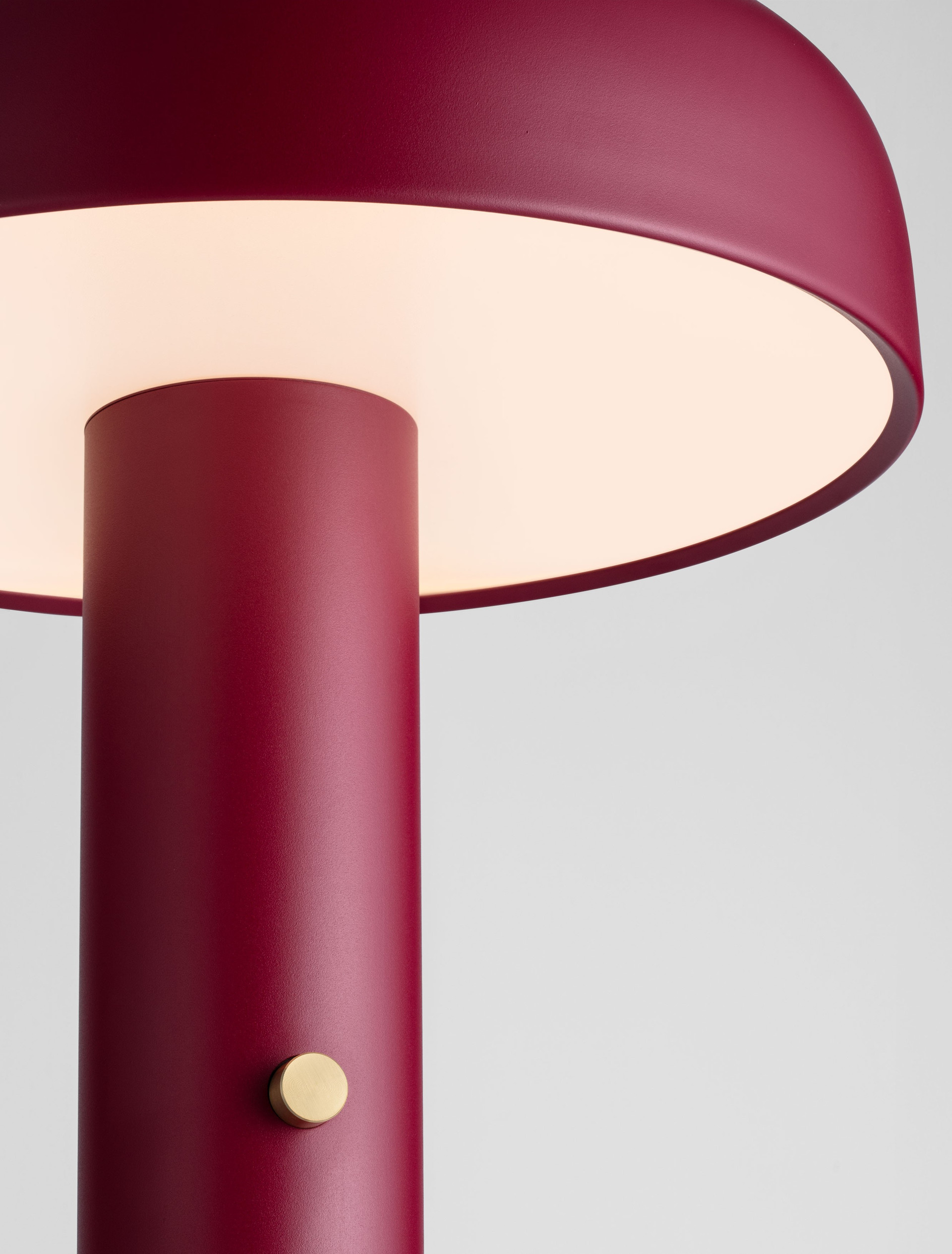 NOELIA | H 142 D 40 cm | 28 W | 2700 K | 1288 lm | IP20 | Bordeaux | Steel/Aluminum/Acrylic