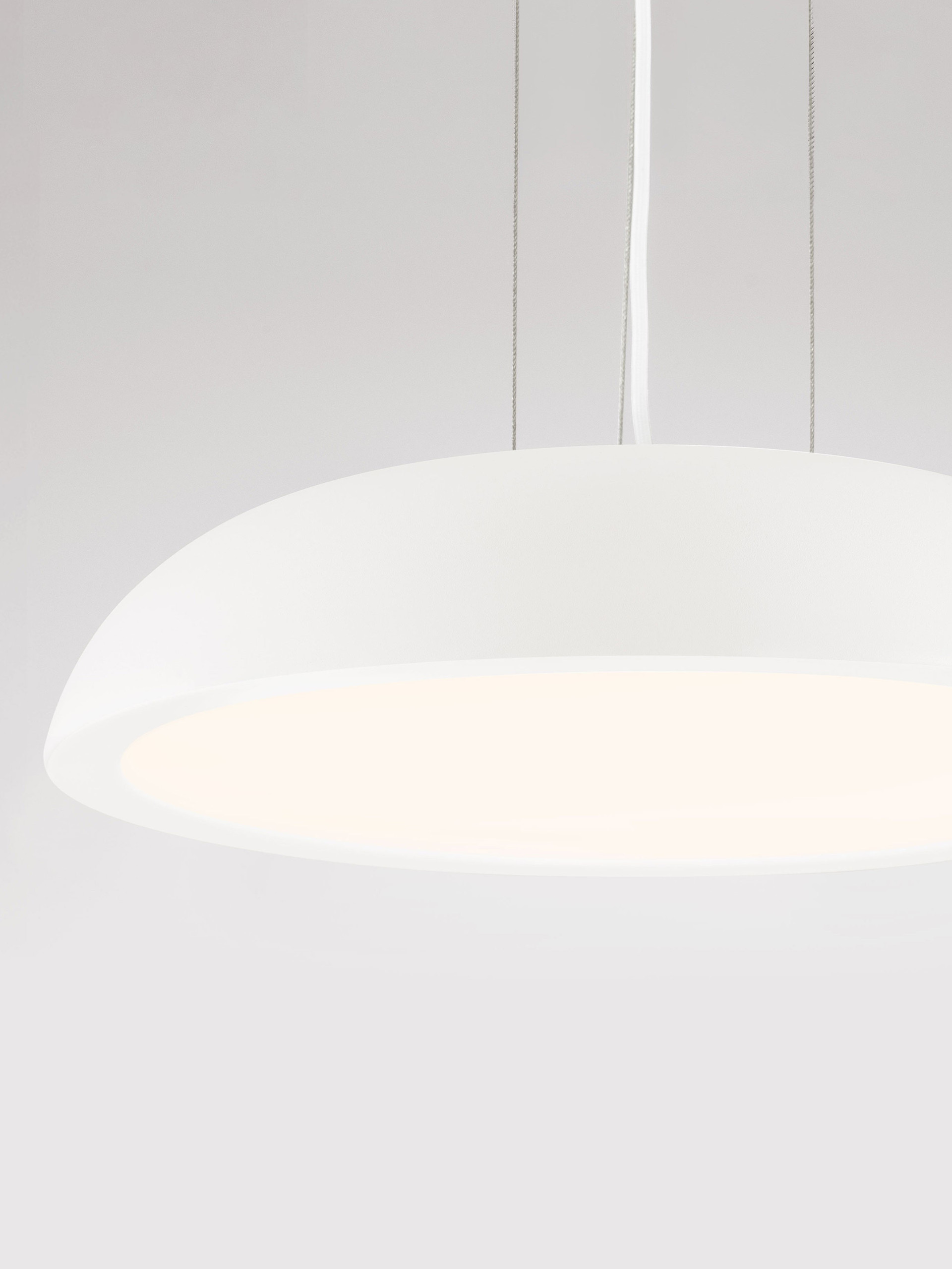 FELICIA | H 125 D 45 cm | 25 W | 3000 K | 1765 lm | IP20 | White | Steel/Aluminum/Acrylic