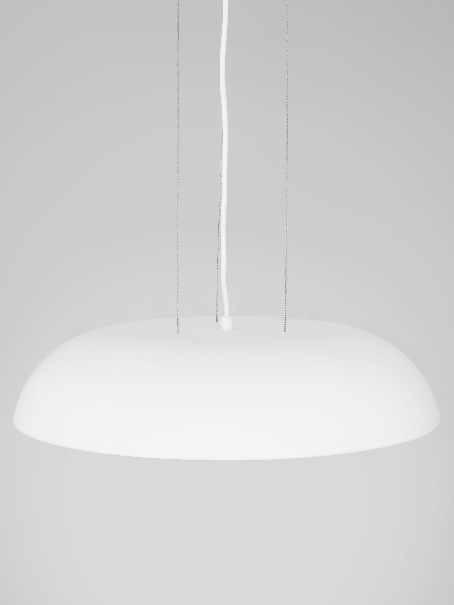 FELICIA | H 125 D 45 cm | 25 W | 3000 K | 1765 lm | IP20 | White | Steel/Aluminum/Acrylic