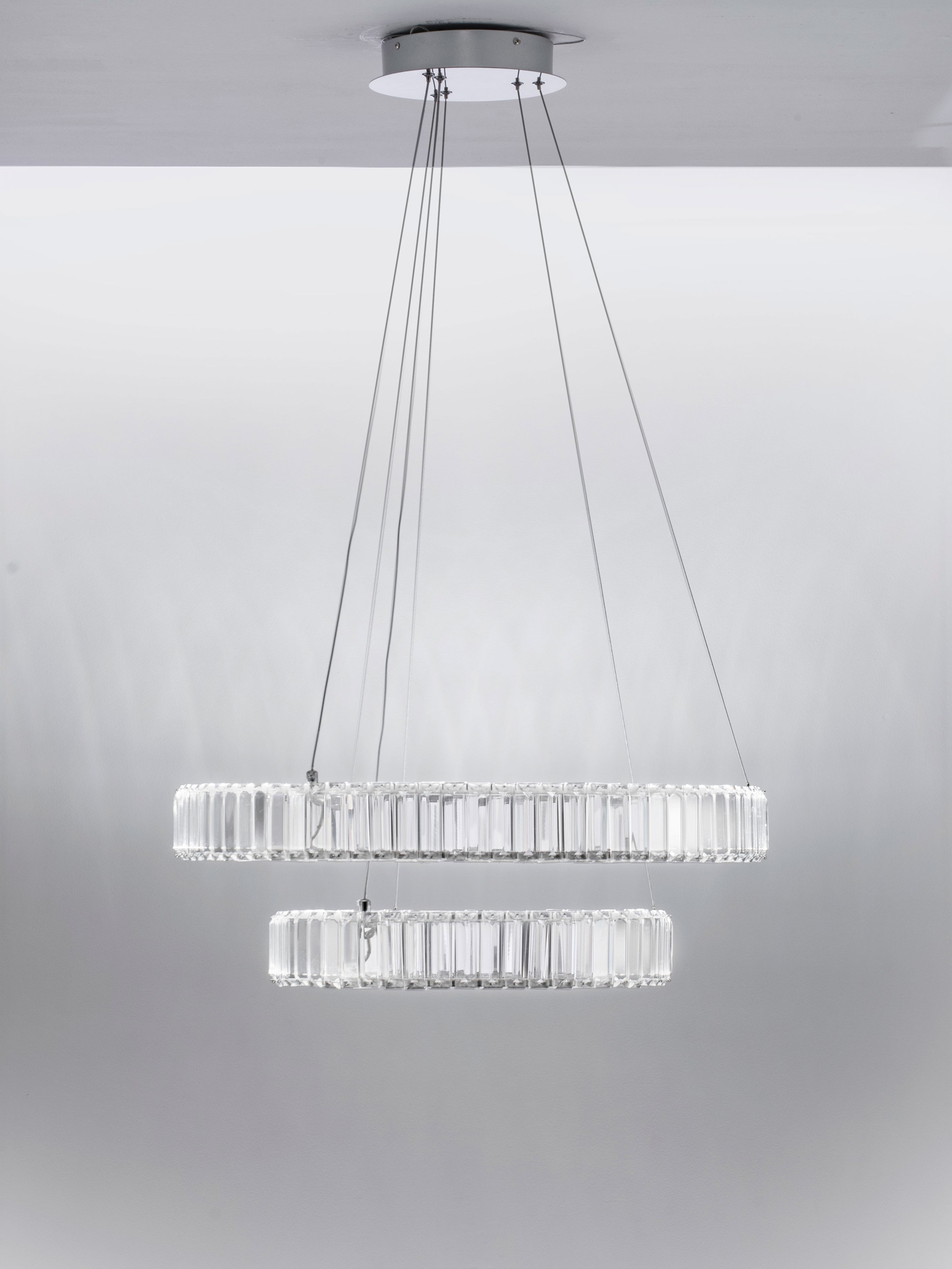 AURELIA | H 200 D 60 cm | 46 W | 3500 K | 2300 lm | IP20 | Chrome | Metal/Crystal