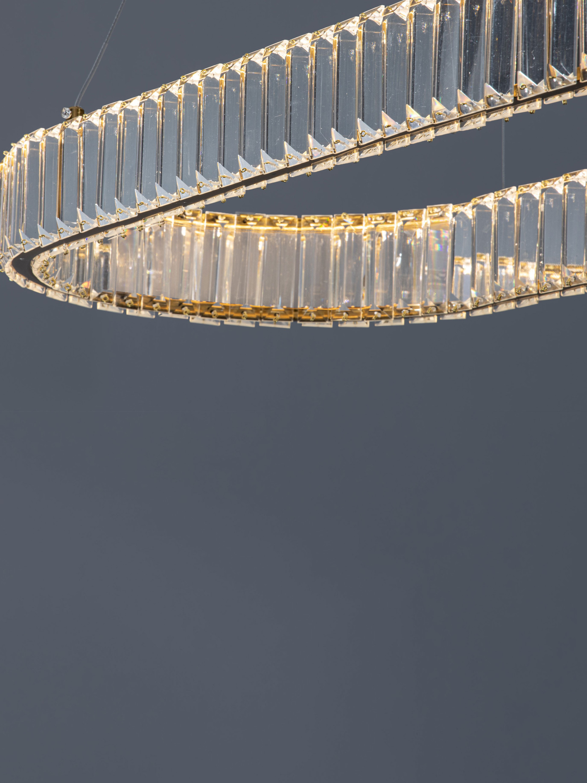 AURELIA | L 92 W 37 H 150 cm | 48 W | 3500 K | 2400 lm | IP20 | Gold | Metal/Crystal
