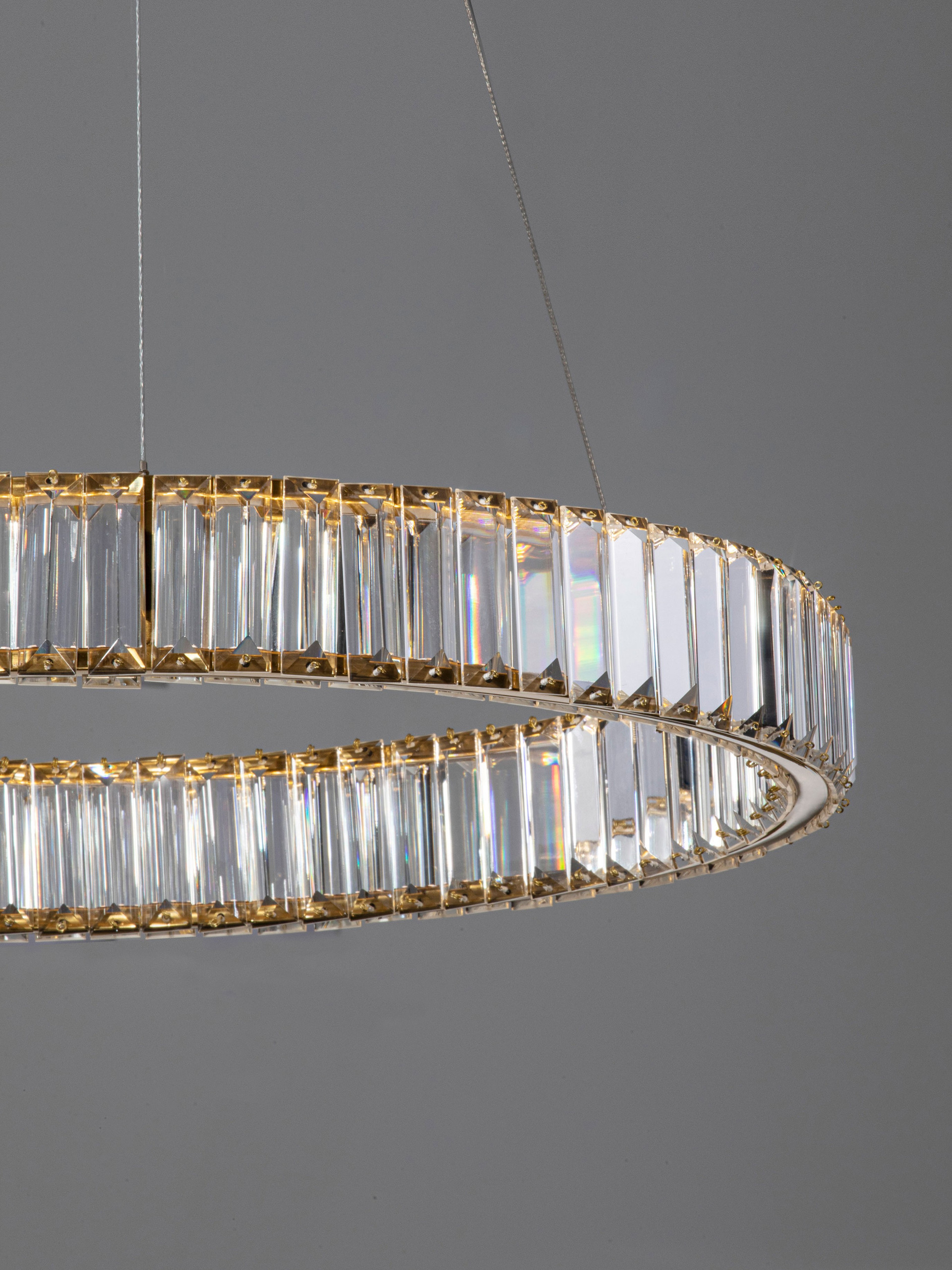 AURELIA | H 150 D 60 cm | 41 W | 3500 K | 2050 lm | IP20 | Gold | Metal/Crystal