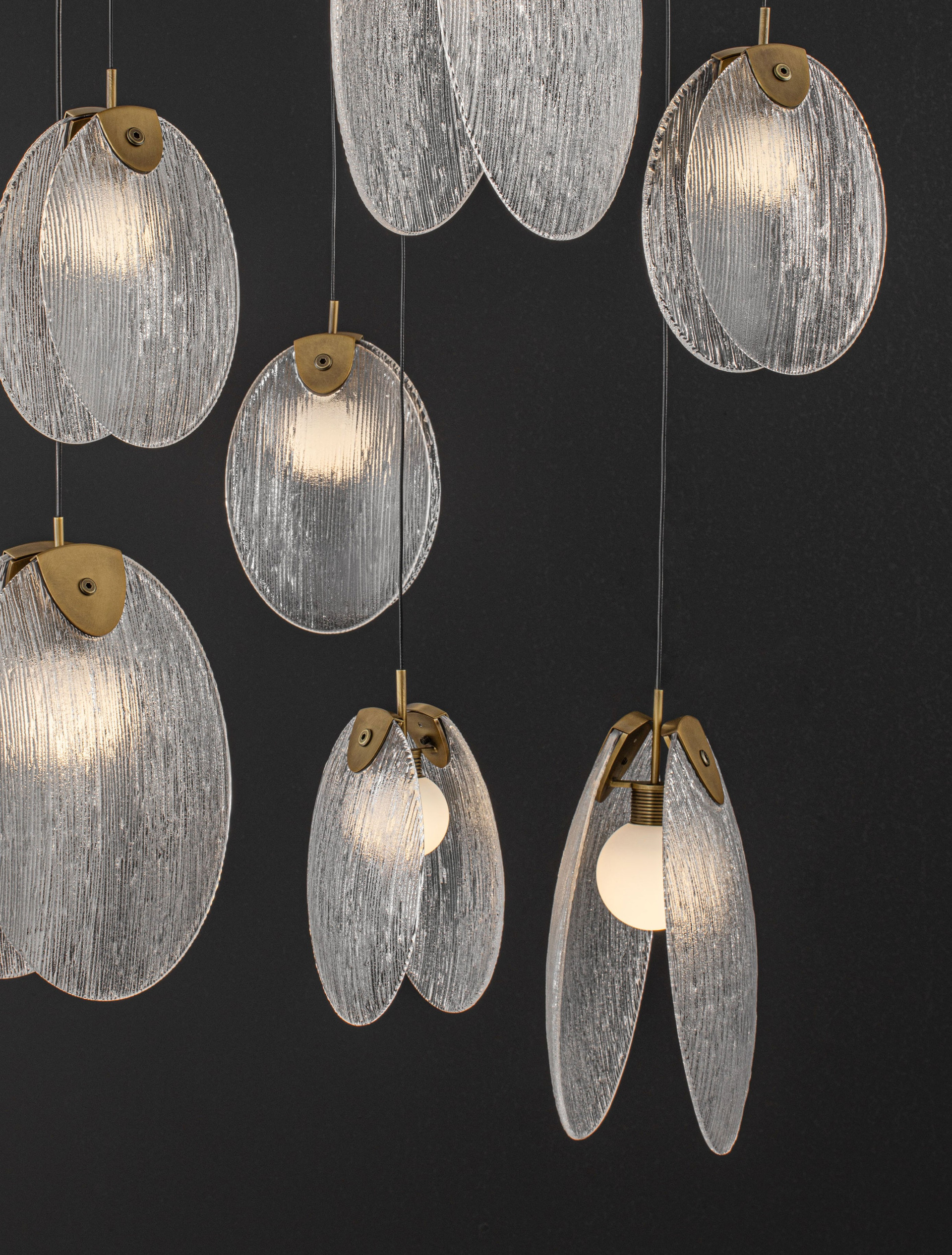 SHELINA | H 300 D 65 cm | 22 W | 3000 K | 1430 lm | IP20 | Ottone antico | Acciaio/Vetro