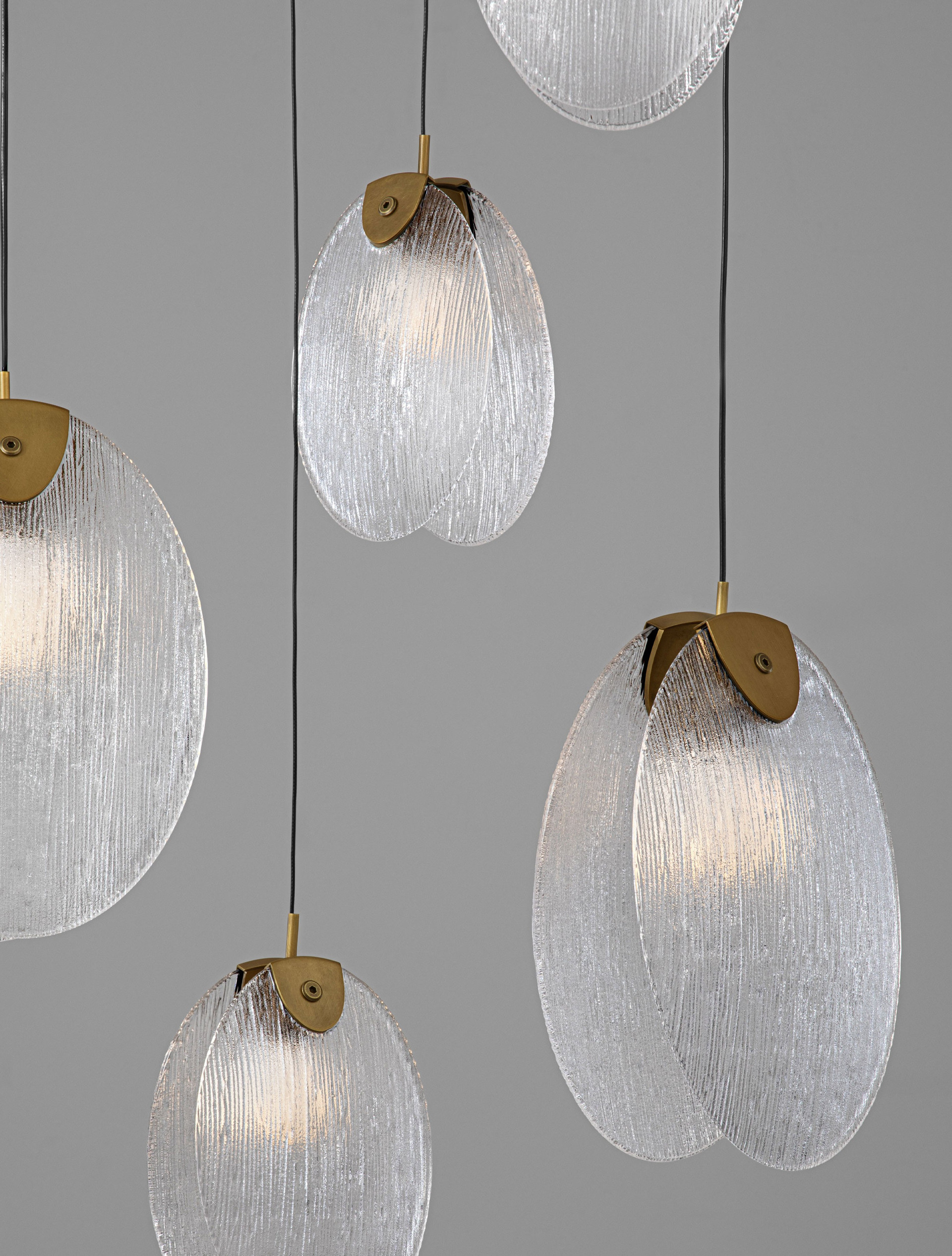 SHELINA | H 300 D 65 cm | 22 W | 3000 K | 1430 lm | IP20 | Ottone antico | Acciaio/Vetro