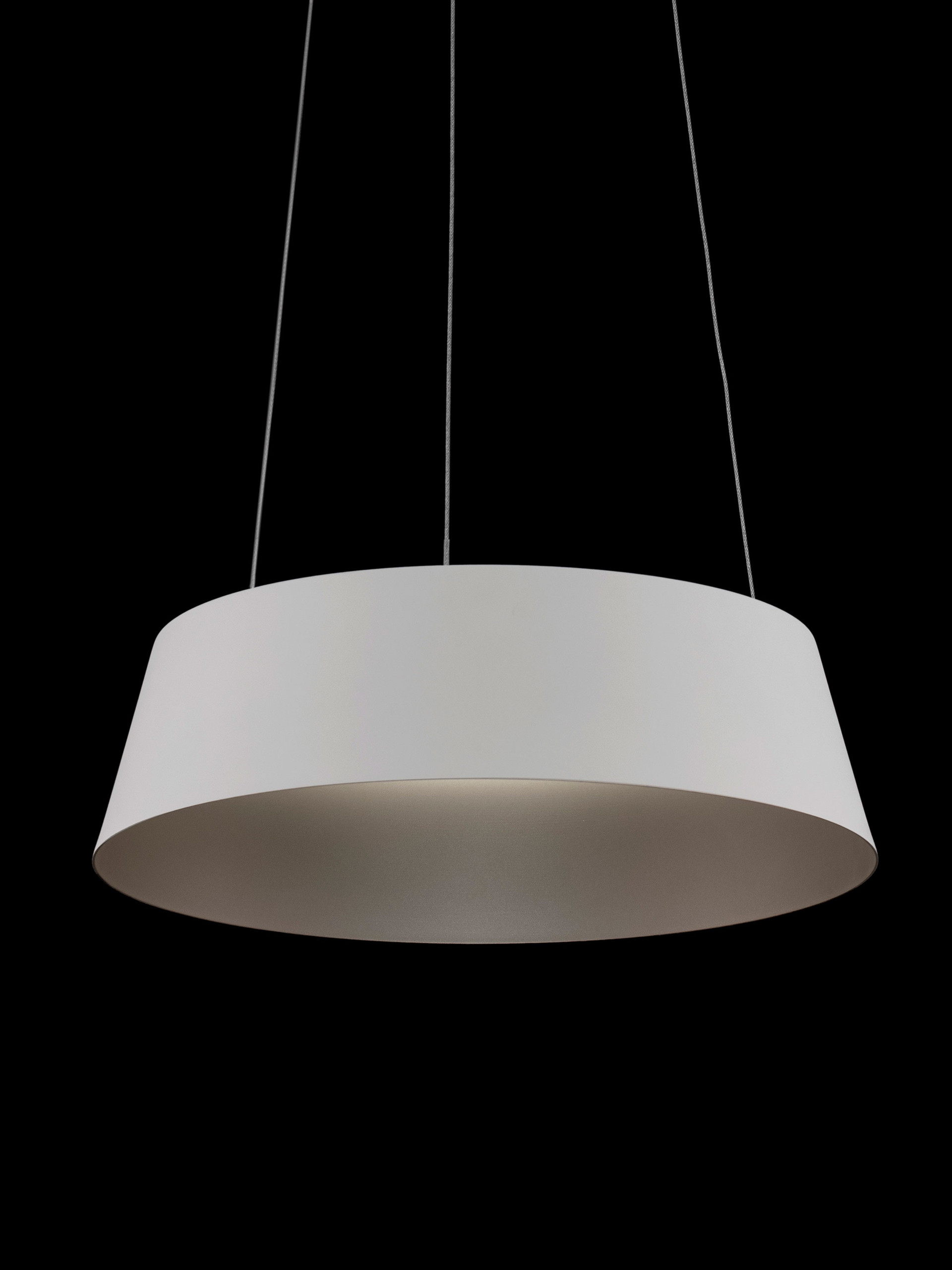 ALBA | H 200 D 54 cm | 53 W | 3000 K | 1982 lm | IP20 | White/Gold | Aluminum