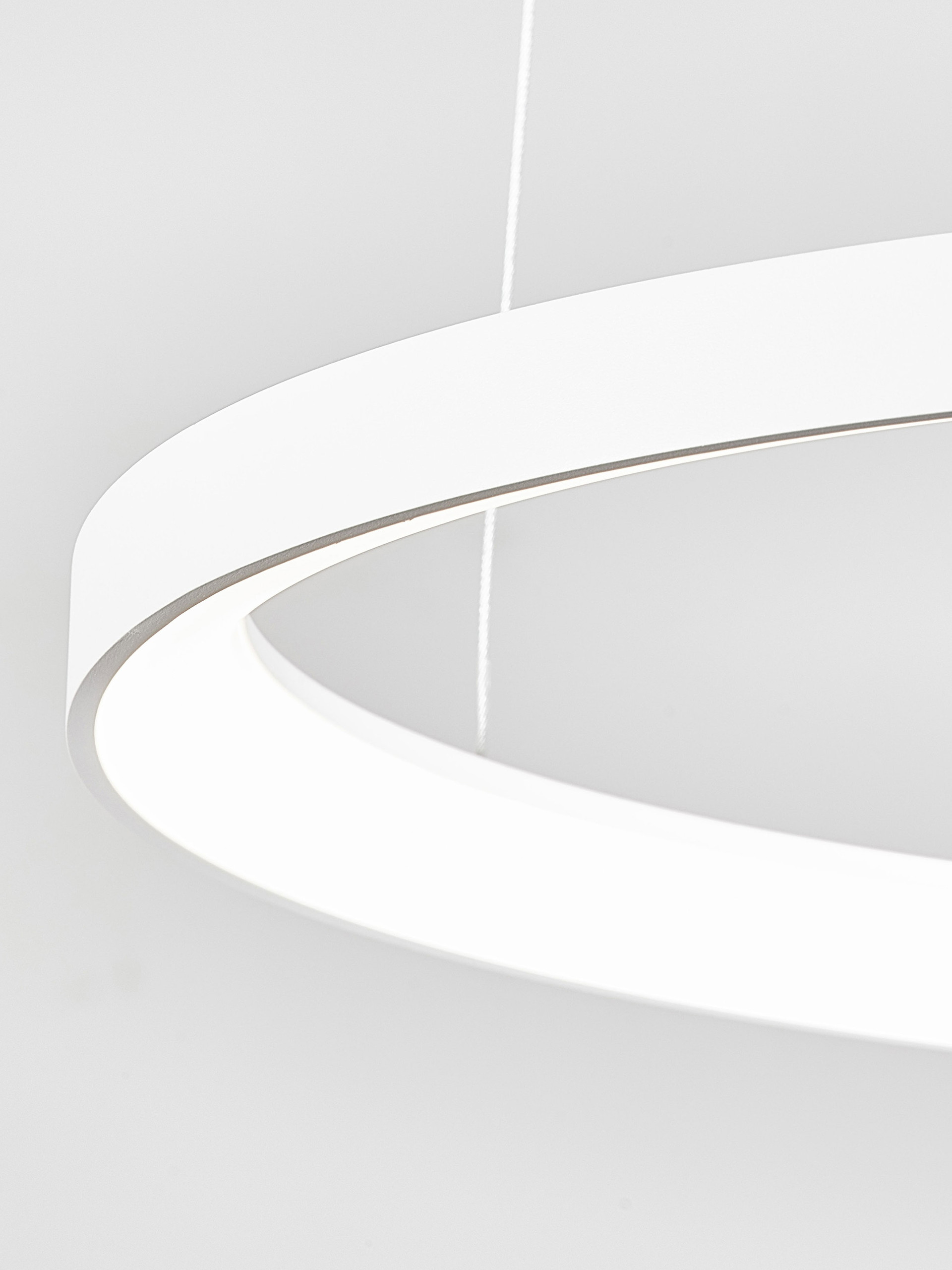PERTINO thumbnail