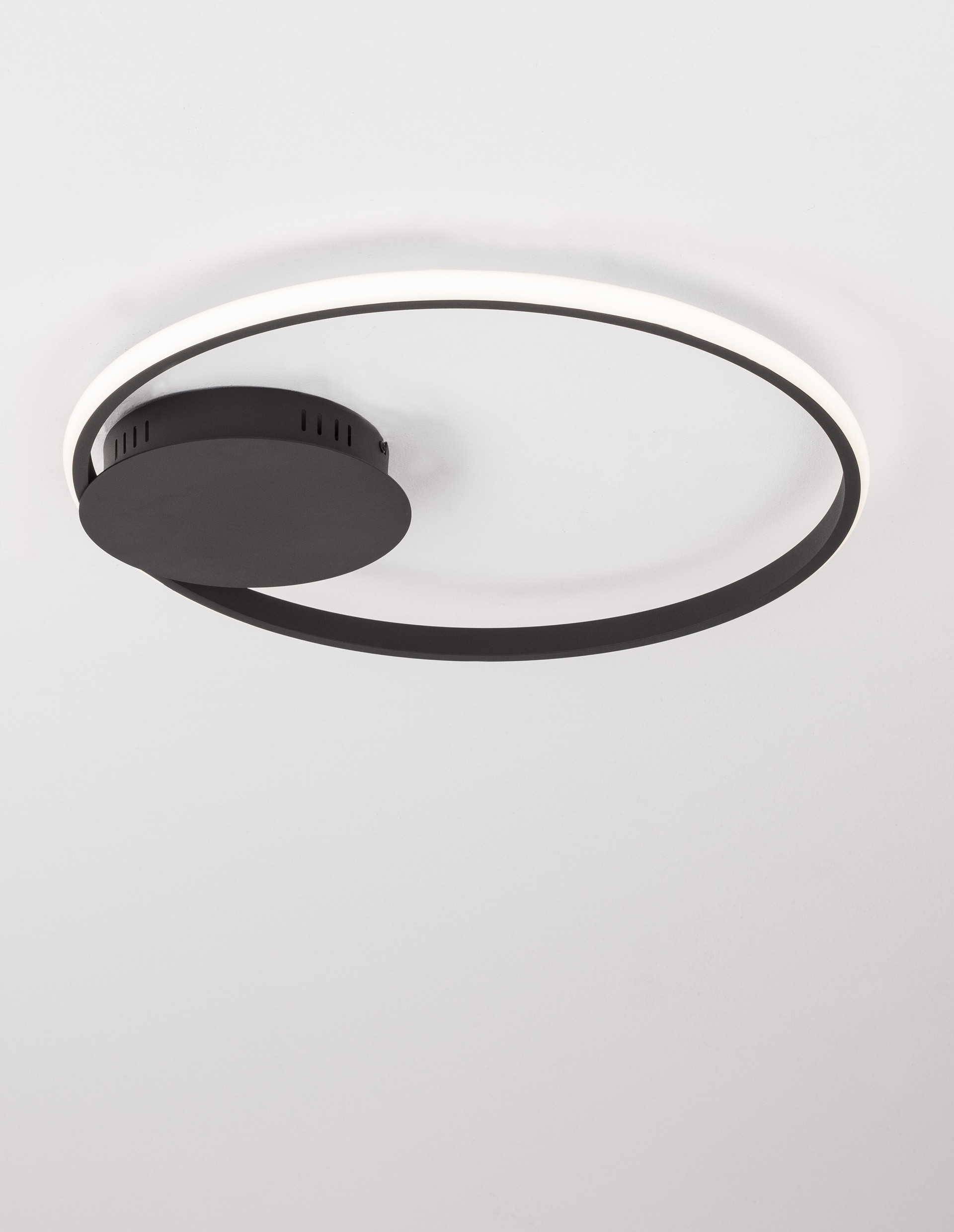 FULINE | H 5 D 50 cm | 32 W | 3000 K | 2320 lm | IP20 | Black | Aluminum/Acrylic