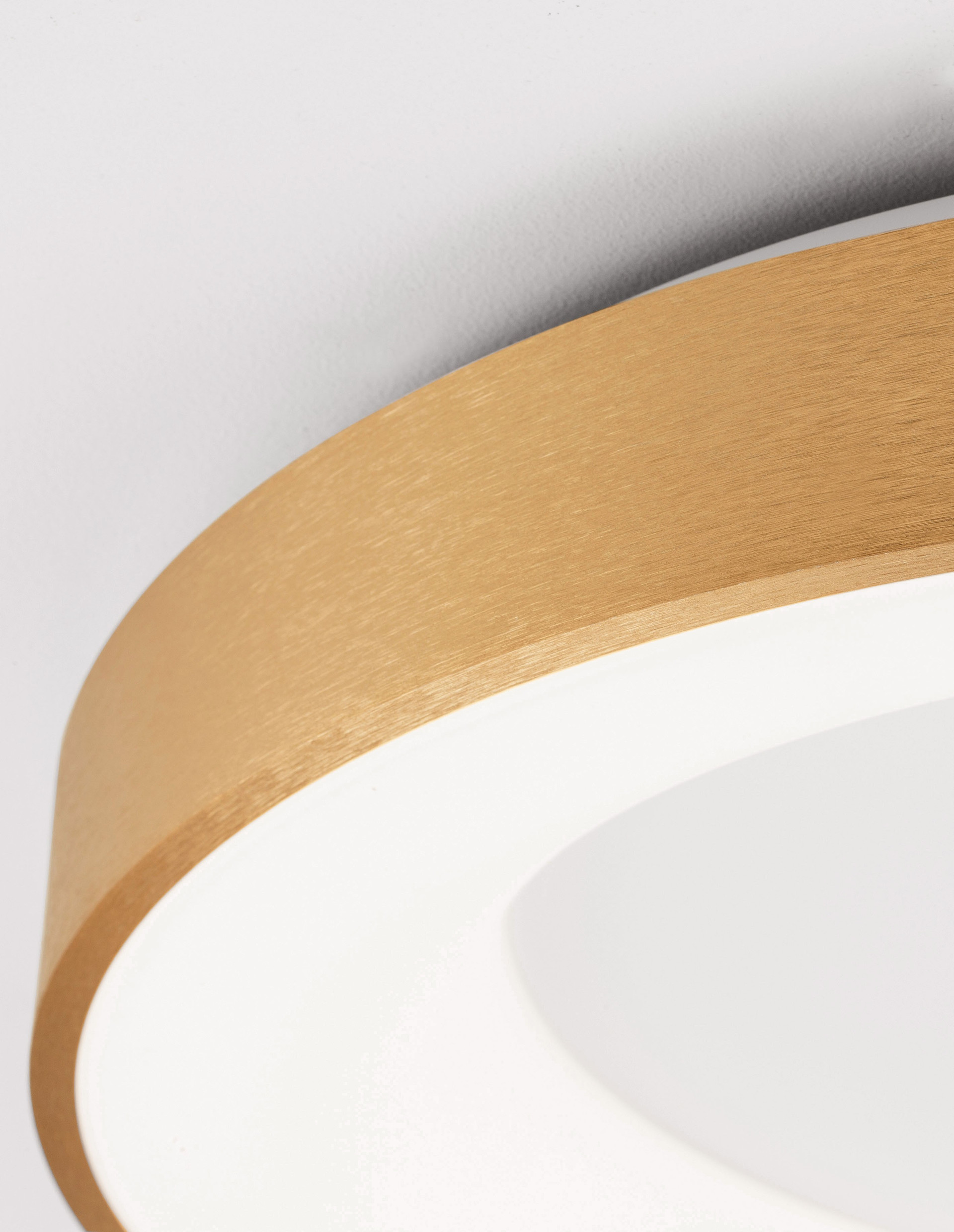 RANDO THIN | H 9 D 60 cm | 50 W | 3000 K | 2864 lm | IP20 | Gold | Aluminum/Acrylic