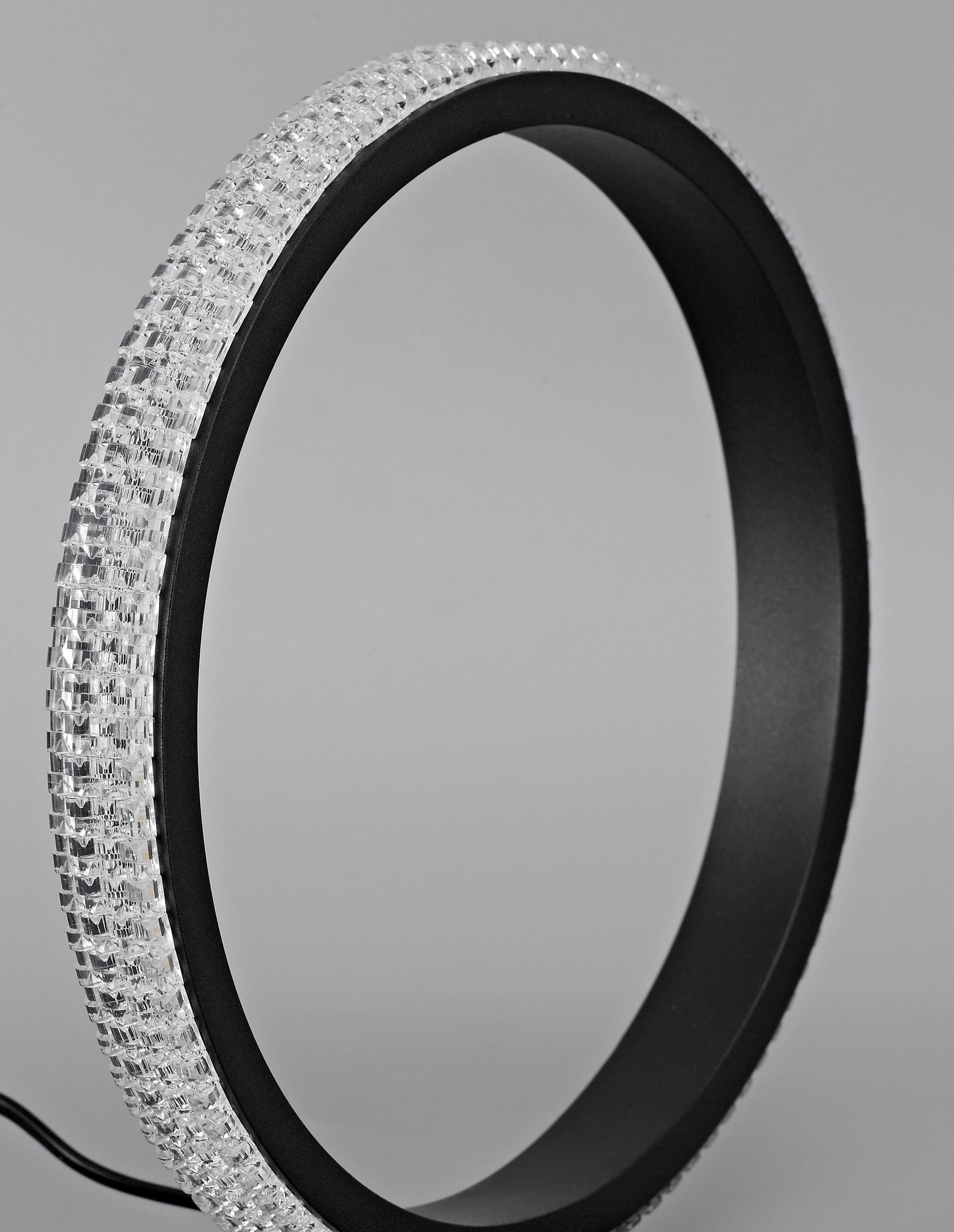 NAGER | W 25 H 30 D 29 cm | 11 W | 3000 K | 536 lm | IP20 | Black | Aluminum/Acrylic