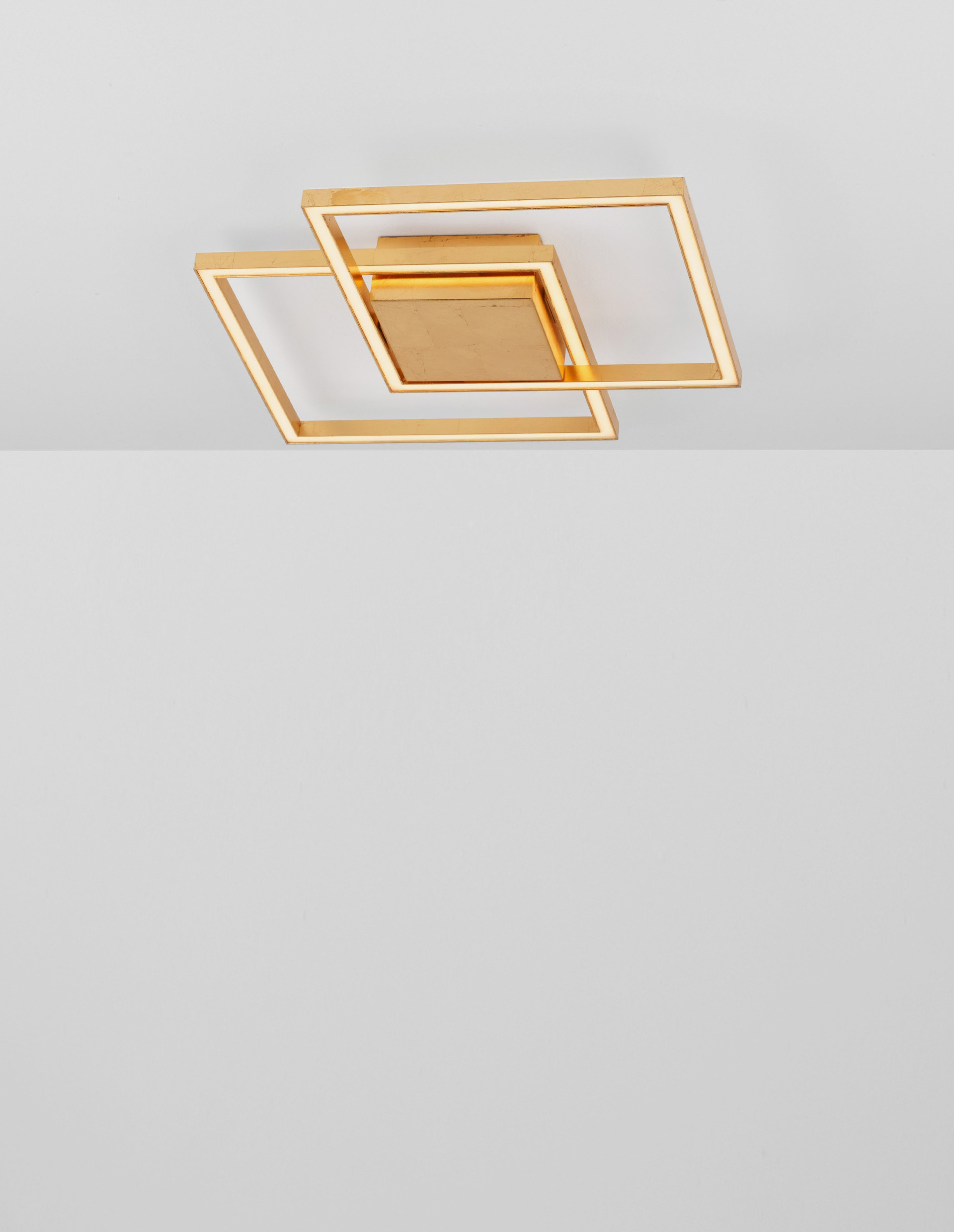 BILBAO | L 46 W 46 H 6.5 cm | 25 W | 3000 K | 1175 lm | IP20 | Gold | Aluminum/Acrylic