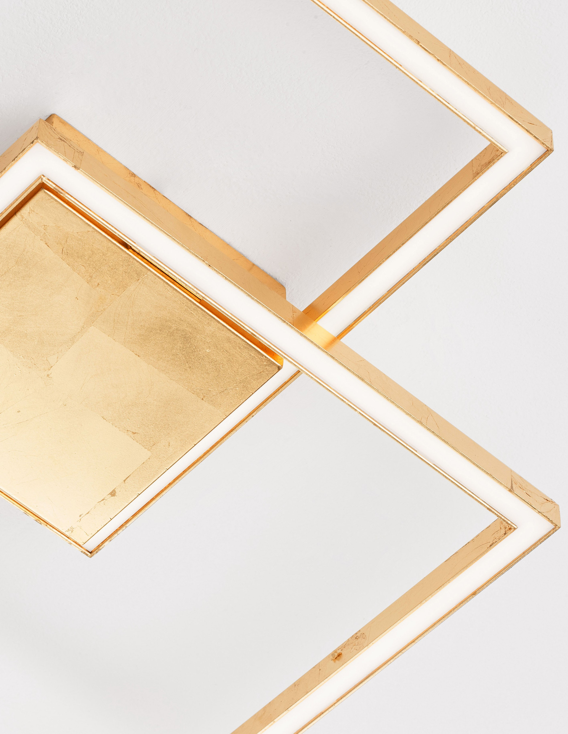 BILBAO | L 46 W 46 H 6.5 cm | 25 W | 3000 K | 1175 lm | IP20 | Gold | Aluminum/Acrylic