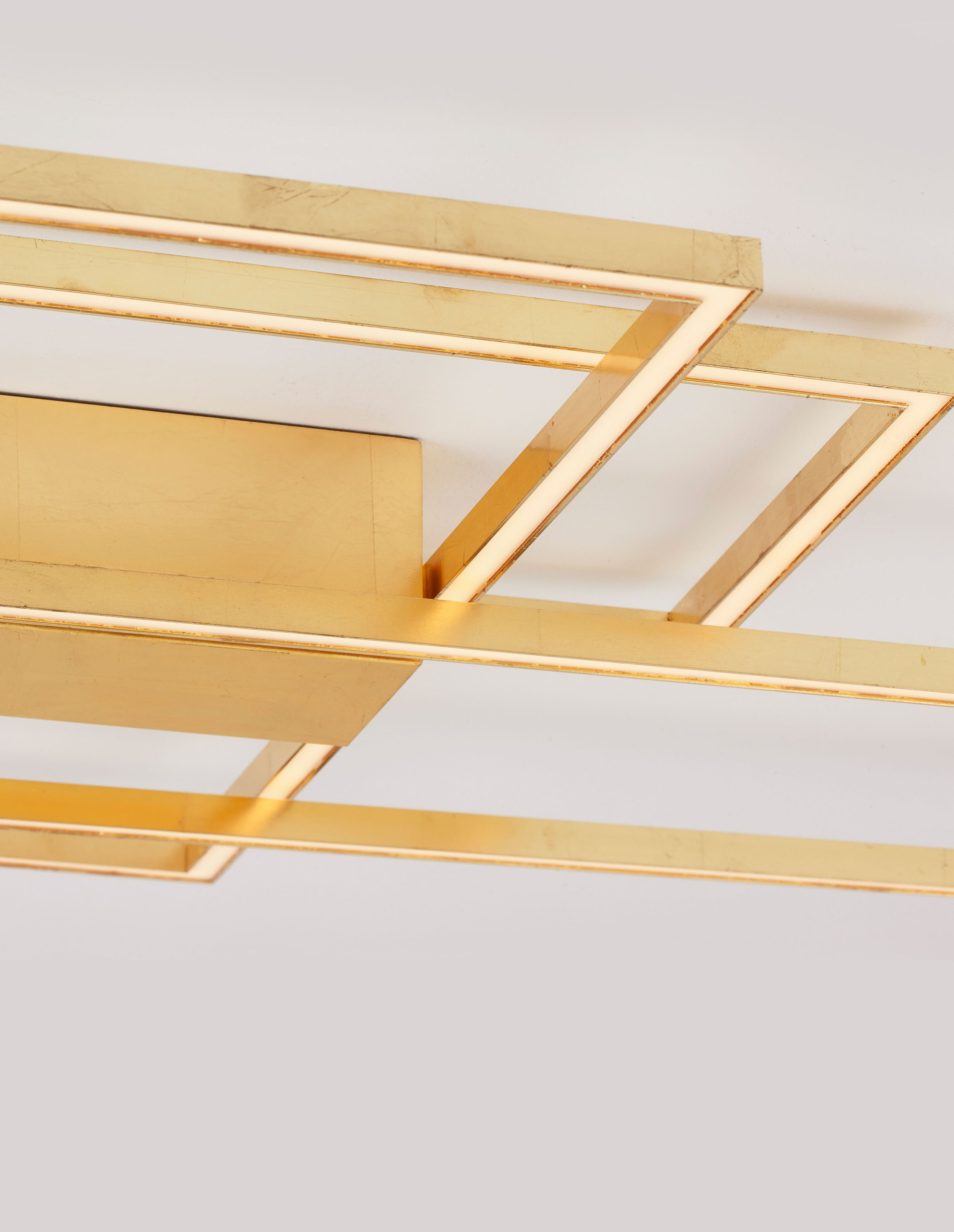 BILBAO | L 90 W 67 H 9 cm | 55 W | 3000 K | 2600 lm | IP20 | Gold | Aluminum/Acrylic