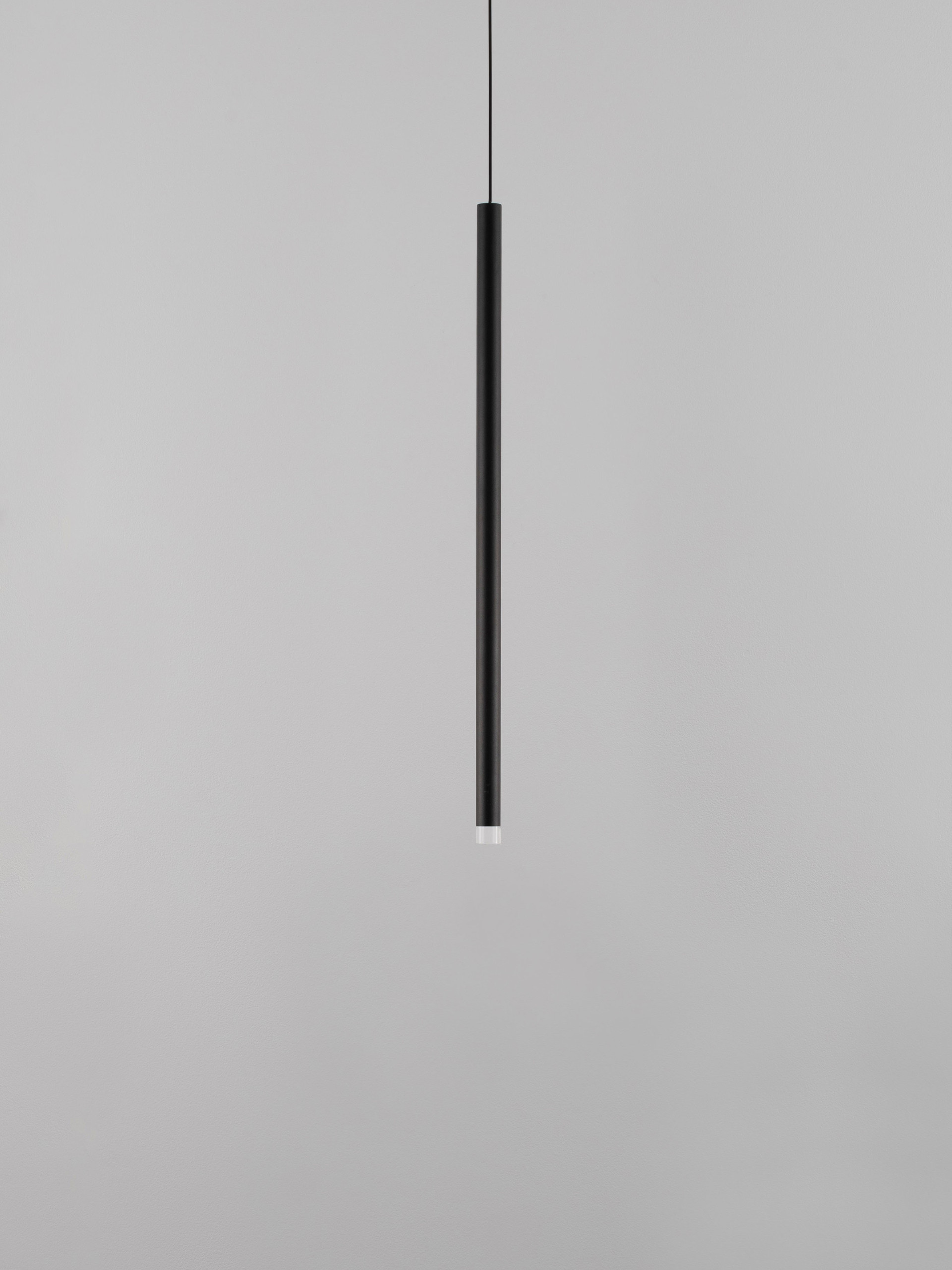 DANDIA | H 160 D 8 cm | 6 W | 3000 K | 365 lm | IP20 | Black | Aluminum
